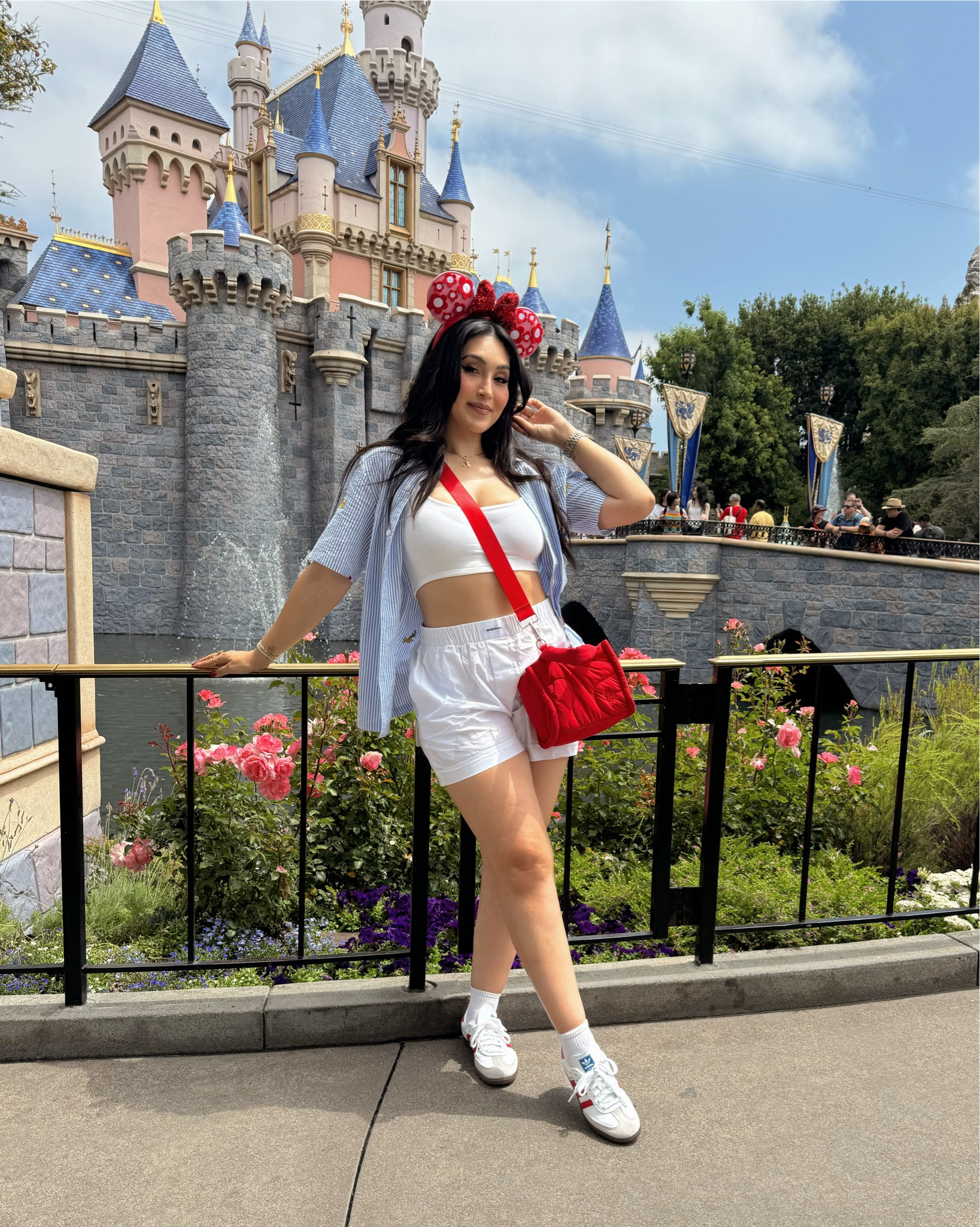 My summer disney fit! So comfy and breathable!

#LTKShoeCrush #LTKTravel #LTKFindsUnder50