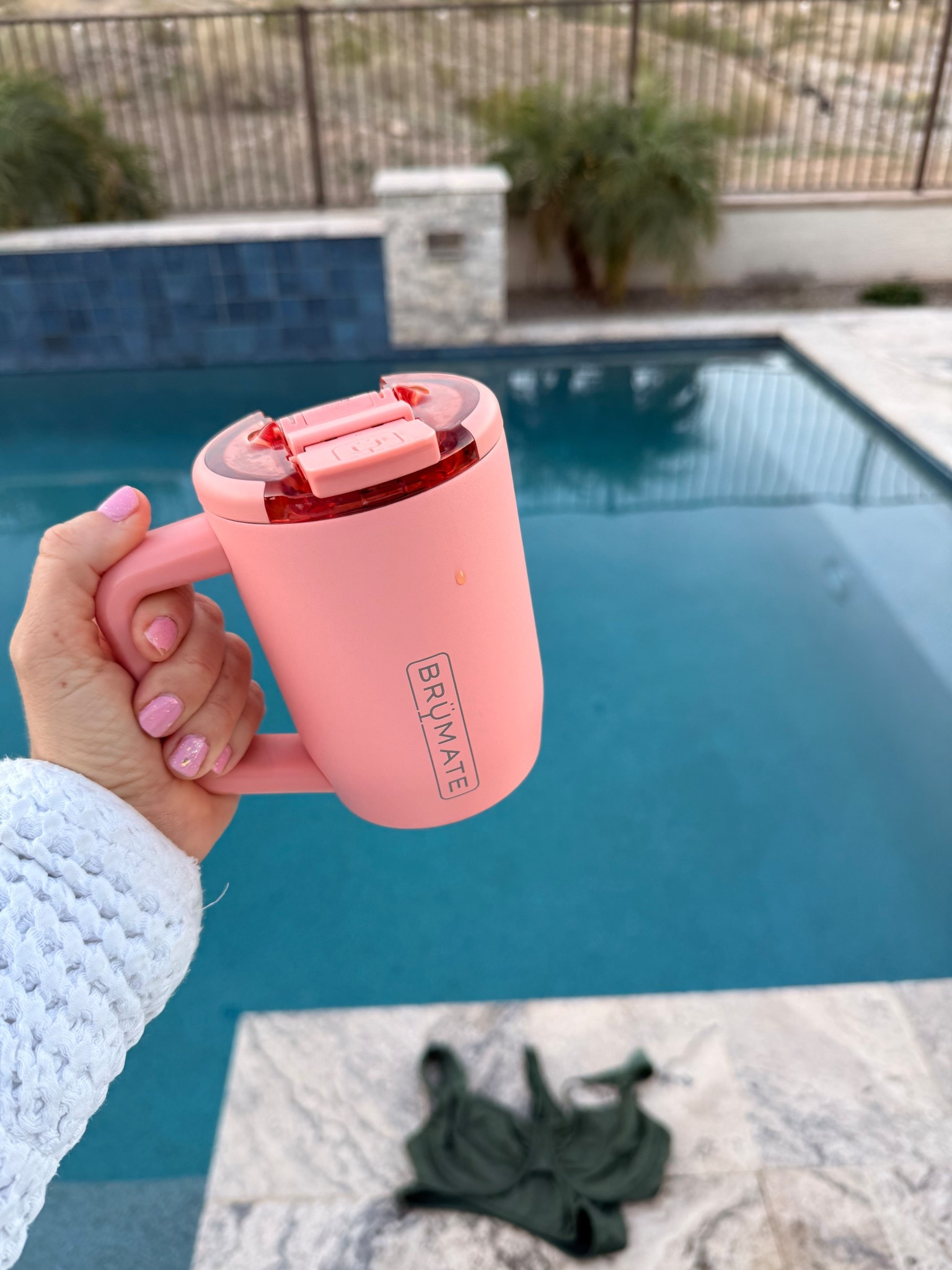 Pink season
Guava BrüMate Coffee mug 
ESSIE polish- Muchi Muchi
Olive and June- Stardust 