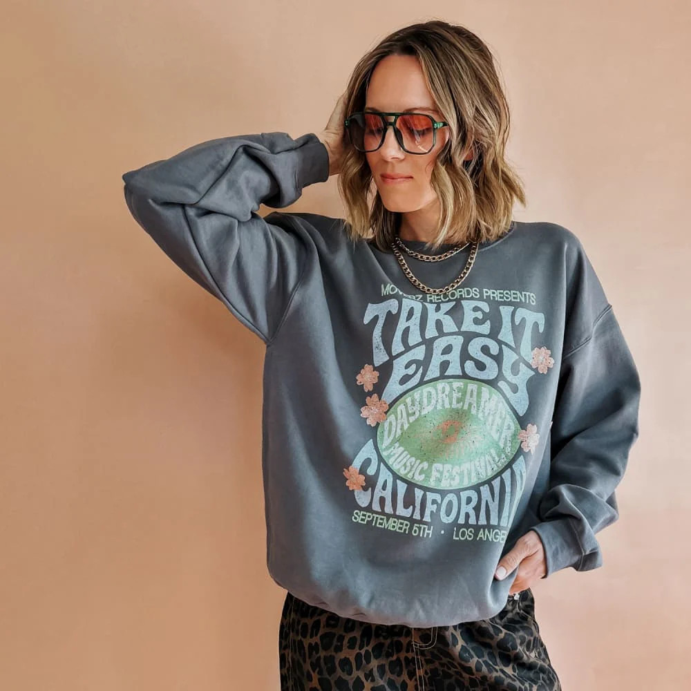 Daydreamer Festival Sweatshirt | Mountain Moverz