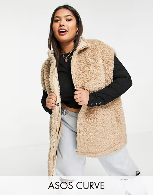 ASOS DESIGN Curve oversized sherpa vest in camel | ASOS (Global)