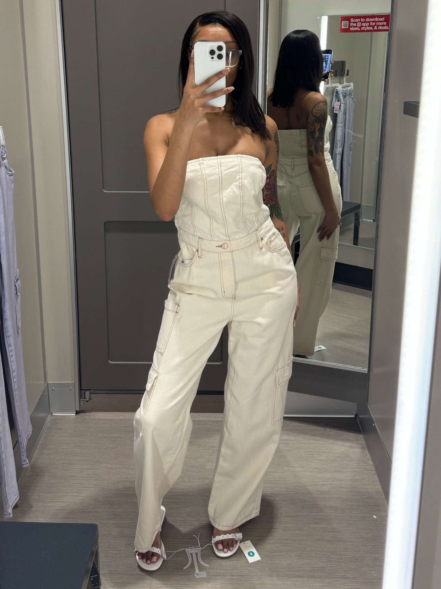 it’s spring and that means jumpsuit season. i love the fit on this jumpsuit and absolutely love that it’s still breathable. 😍

i’m wearing a S

#LTKstyletip #LTKfindsunder100 #LTKfindsunder50