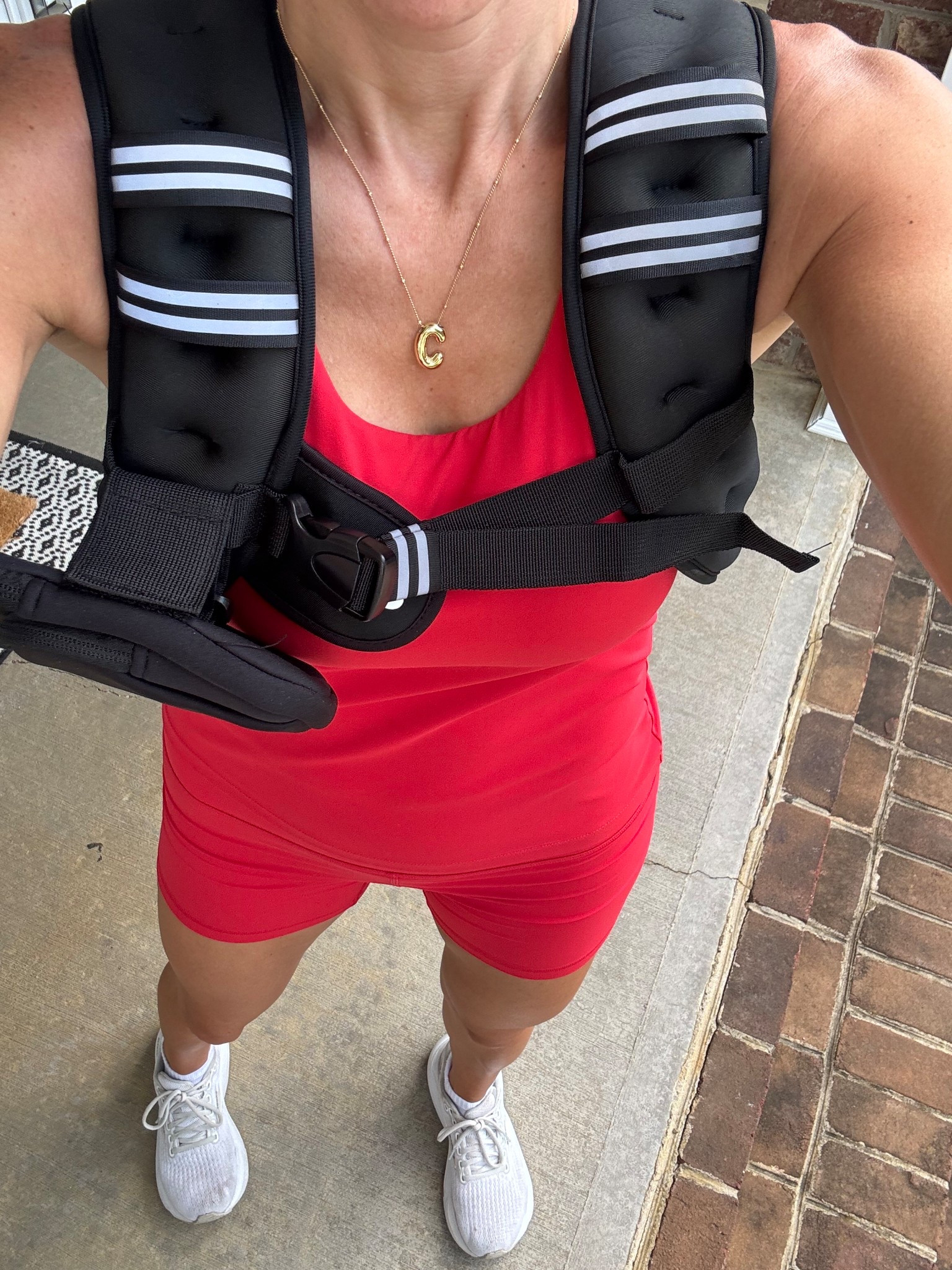 Weighted vest plus the best workout fit, in red this time. I’m telling yall, I have all the colors! Love this weighted vest bc it was a pouch for my phone and keys which comes in super handy. 

Workout
Weighted vest 

#LTKActive