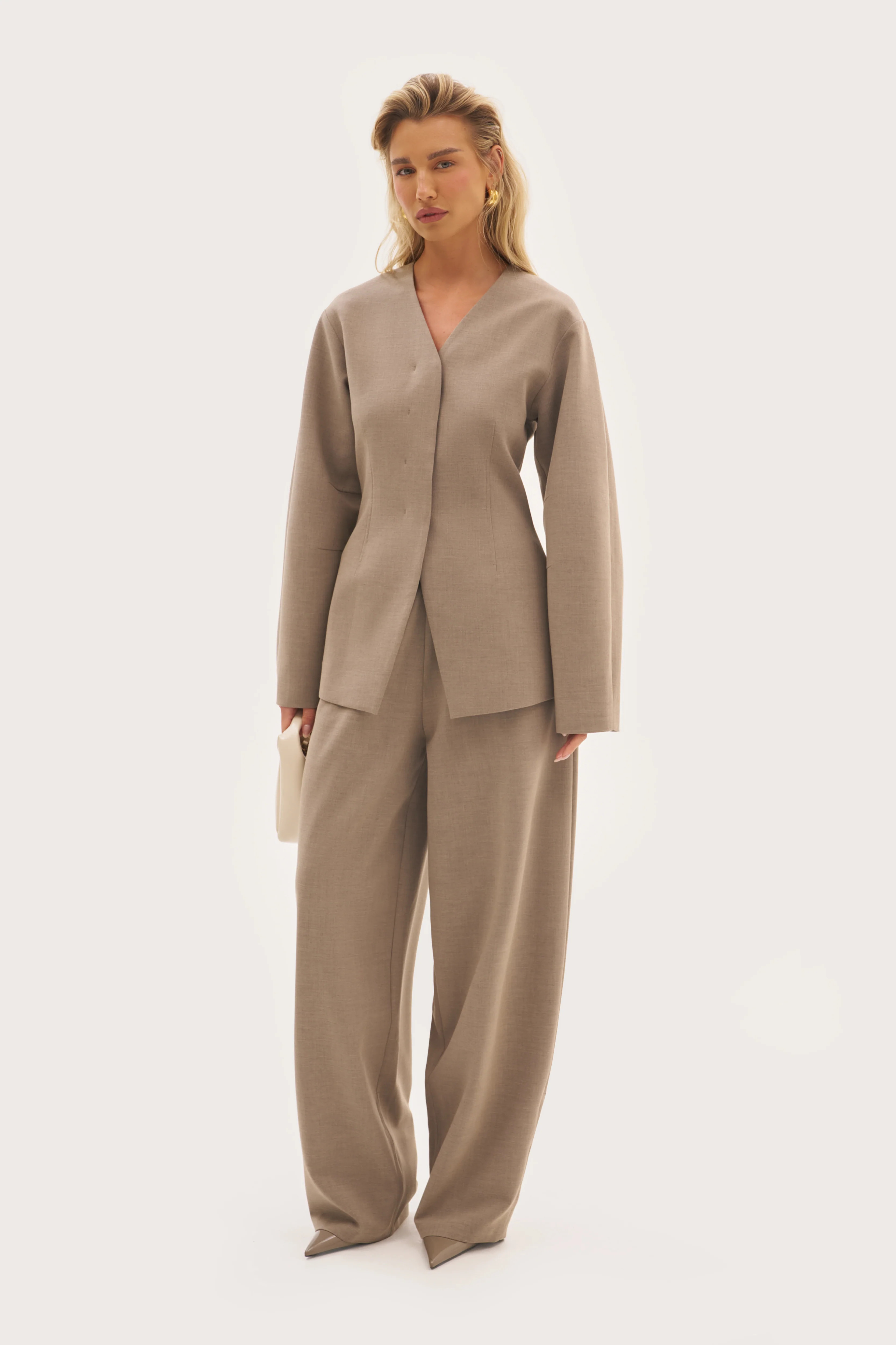 Alora Tailored Balloon Pants - Taupe | Maebe