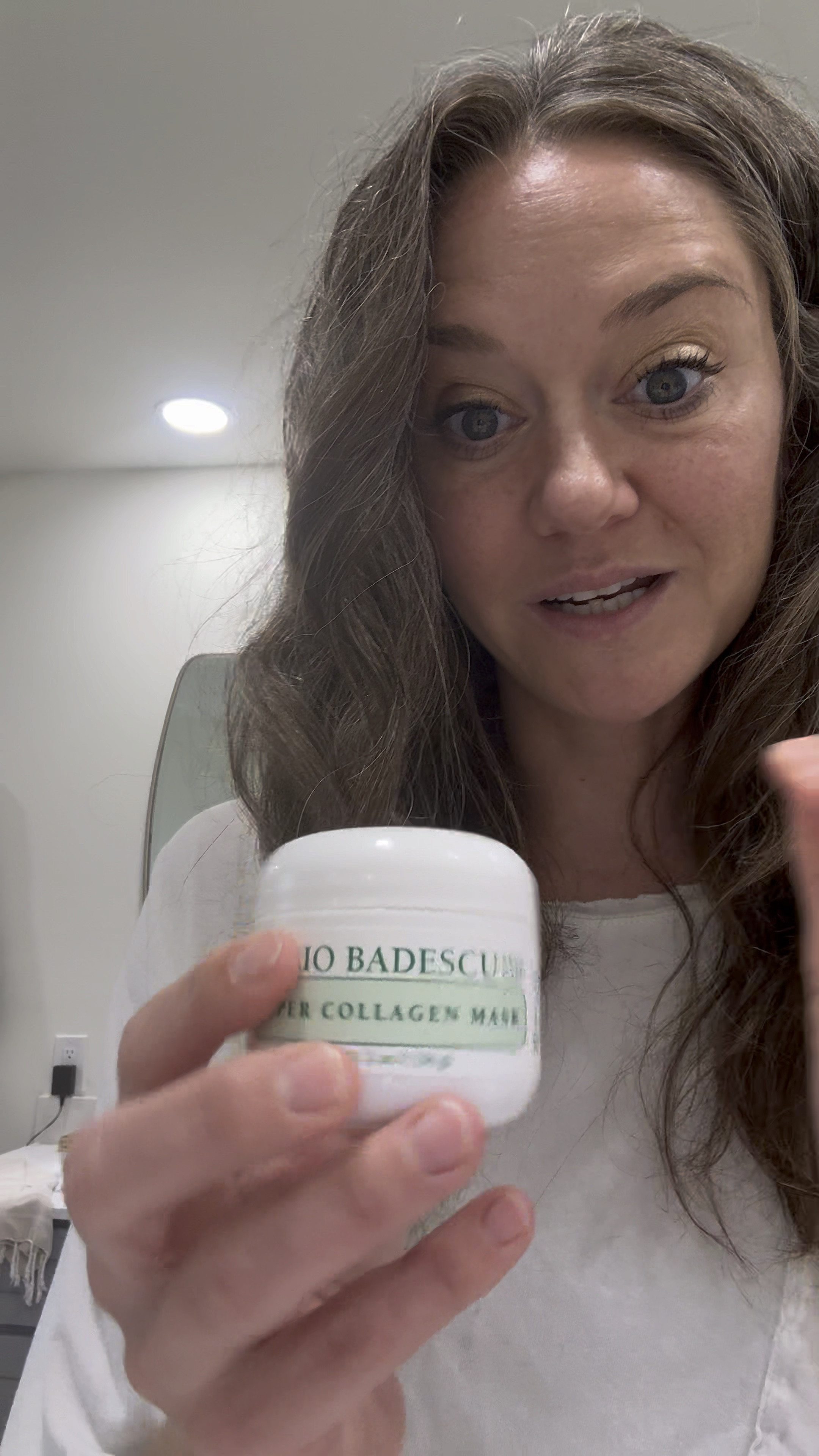 My favorite and affordable weekly mask to help with mature skin! Amazon Prime Day 2024. Only $14 with their 30% off prime deal  

Top rated super collagen mask to help with pores and fine wrinkles. 

#amazonprime #amazonmusthaves #founditonamazon

#LTKFindsUnder50 #LTKSaleAlert #LTKBeauty