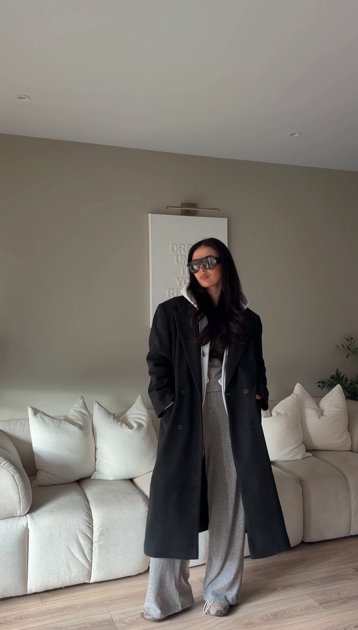 Comfy but put together outfits >>

Simple outfits, everyday outfits, casual outfits, lounge set, knit set, hoodie, structured coat, boyfriend coat, new balance 204L

#LTKuk #LTKstyletip #LTKwinter