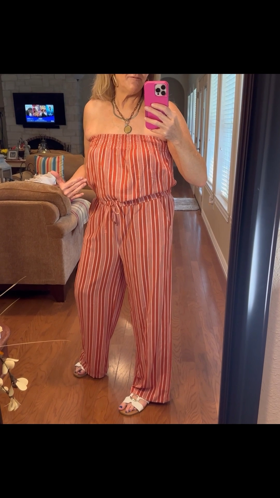 I absolutely love this comfy jumpsuit from Walmart! It’s tall girl approved… I’m 5’8” and it’s soooooo long which I love. It is true to size and under $20!!!! Also in a gorgeous black!

#LTKSeasonal #LTKFindsUnder50 #LTKSummerEdit