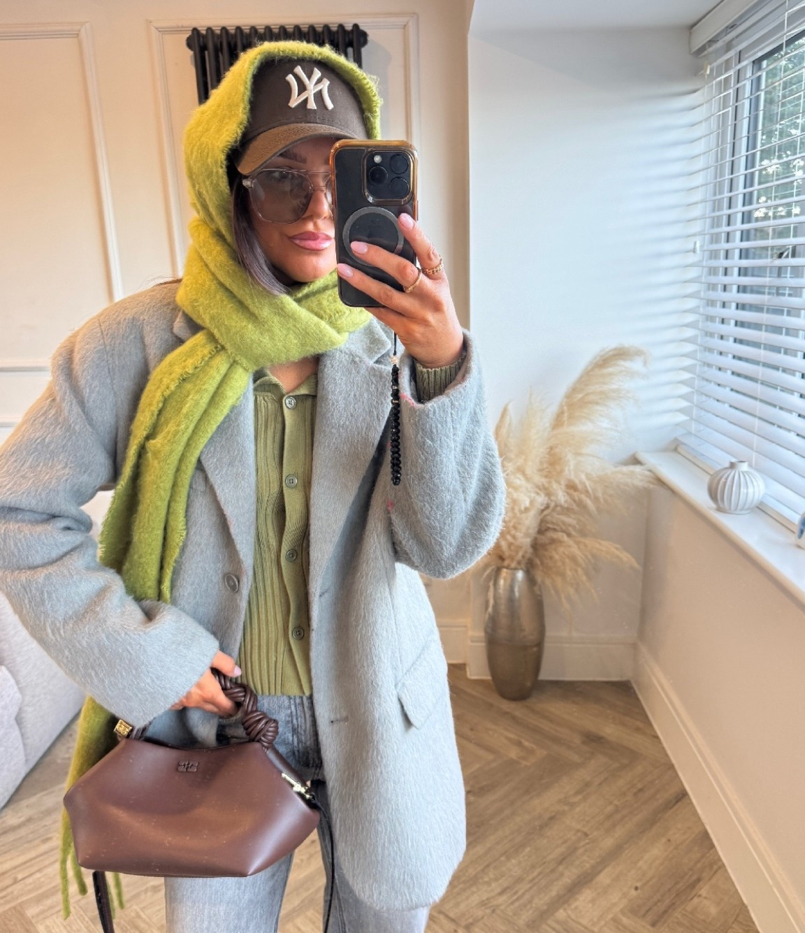 Olive green & Grey 

#LTKwinter #LTKtravel #LTKuk