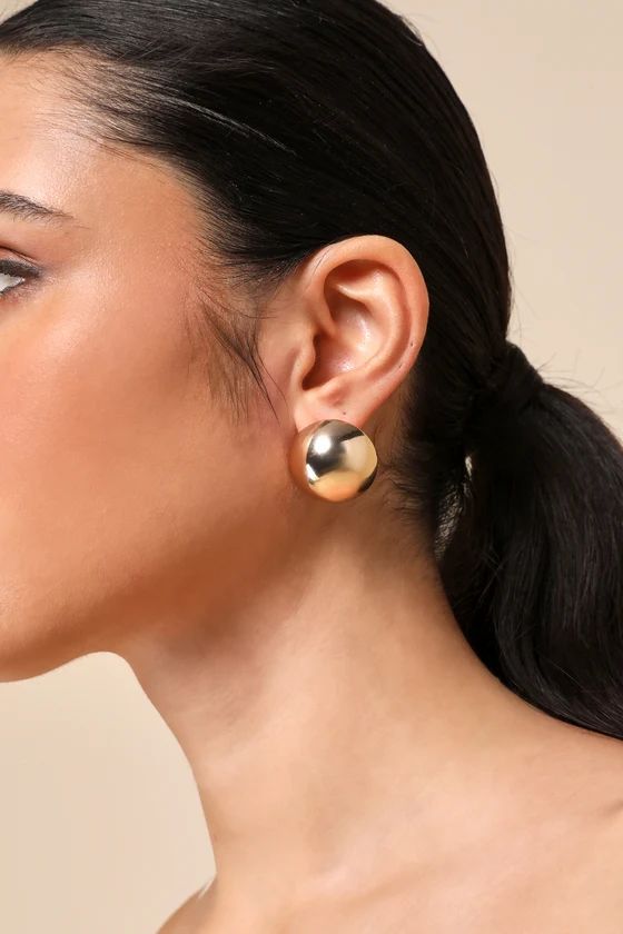 Glowing Persona Gold Oversized Round Statement Earrings | Lulus