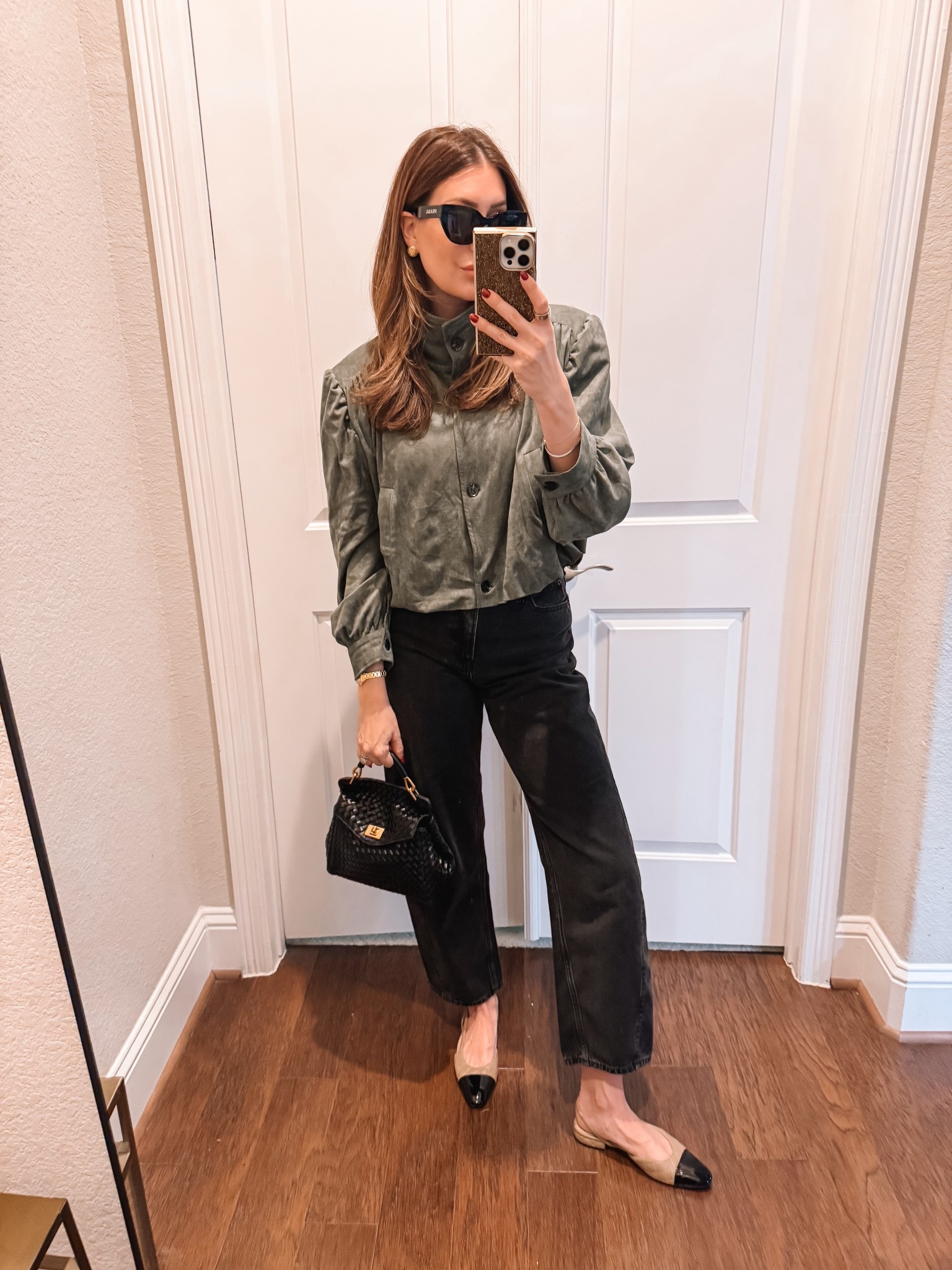 Medium in jacket but could have done small

26 in jeans 

#LTKootd