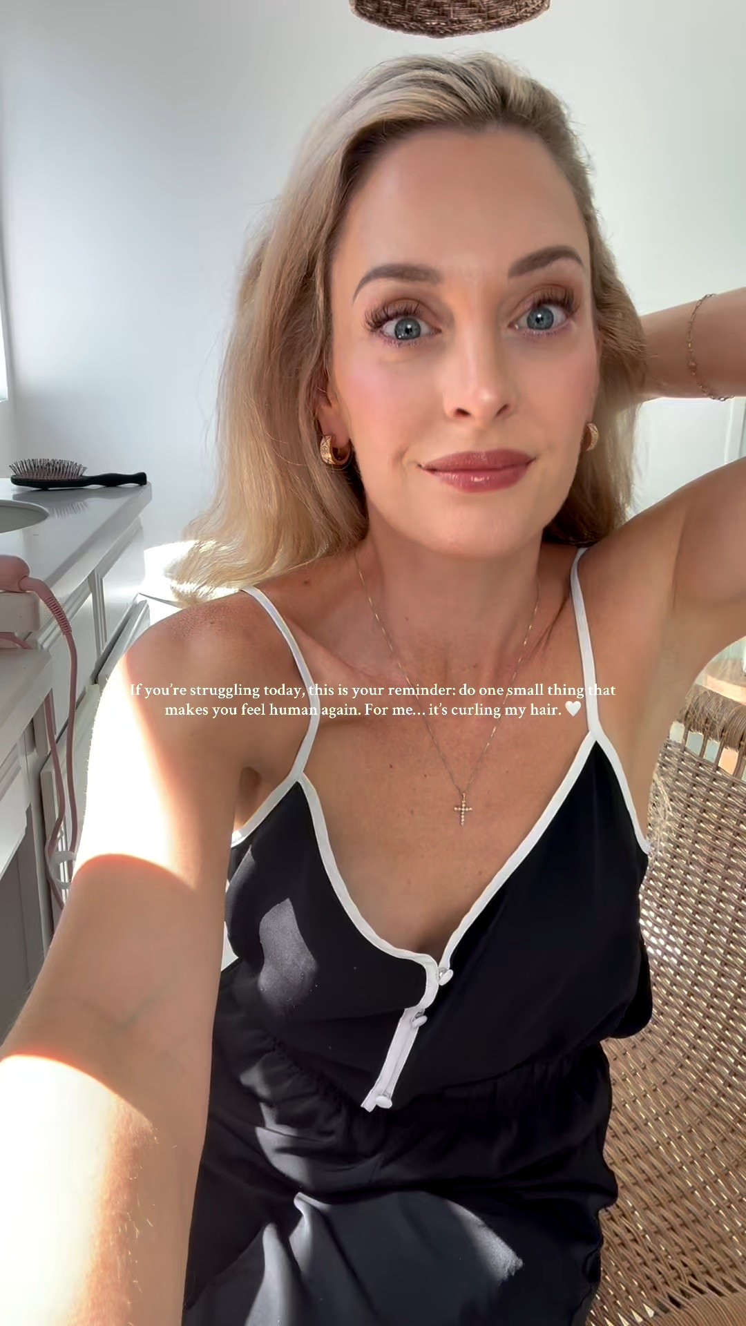 Get ready with me. 🤍

#LTKStyleTip #LTKBeauty #LTKFindsUnder100