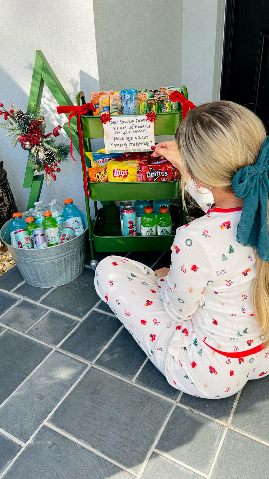 Appreciation refreshment cart for delivery drivers, holiday season, package deliveries, target finds

#LTKTravel #LTKGiftGuide #LTKfoodie