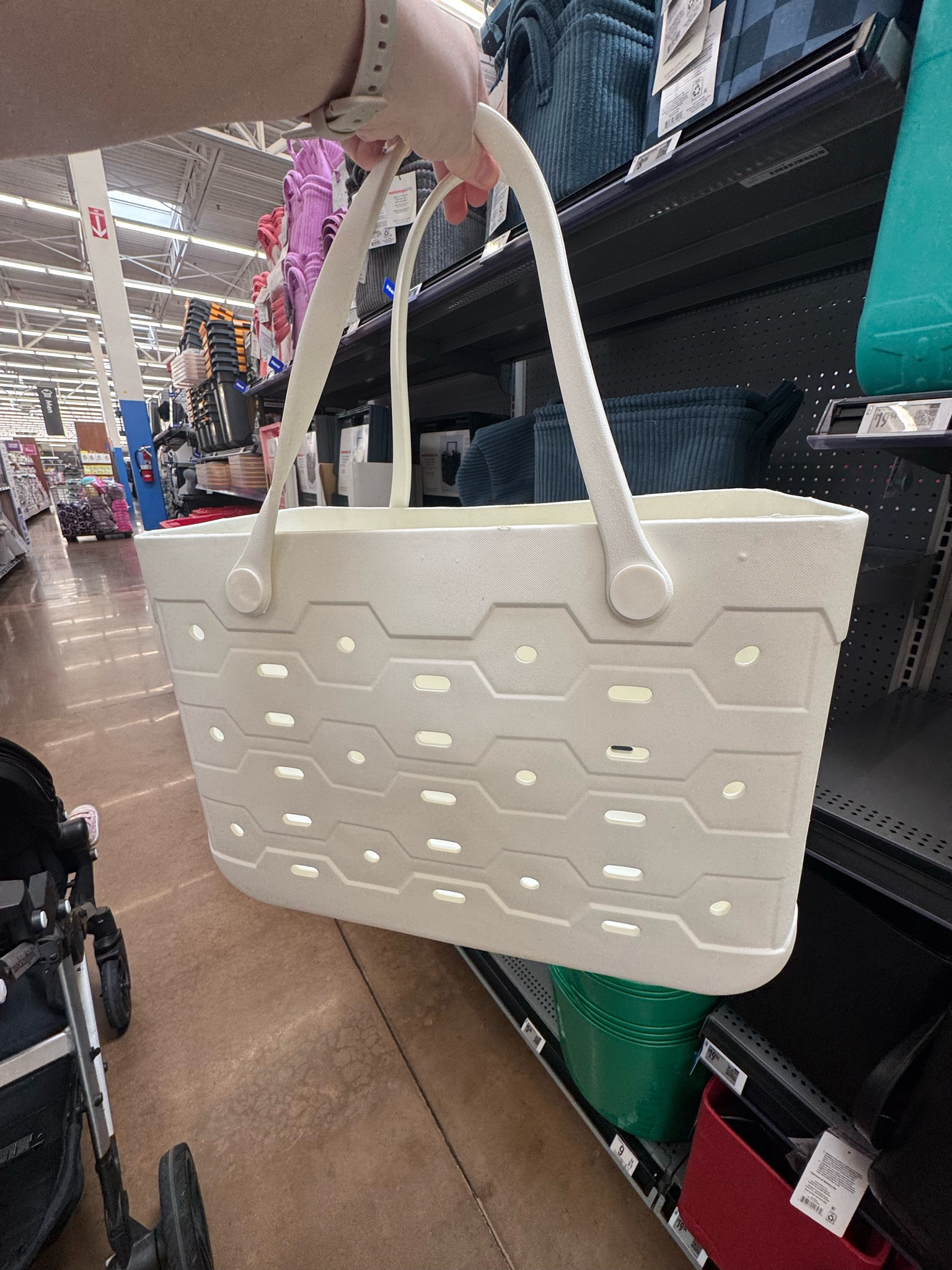 Walmart coming in clutch with the ultimate summer mom bag!

#LTKdayinmylife #LTKootd #LTKmomlife