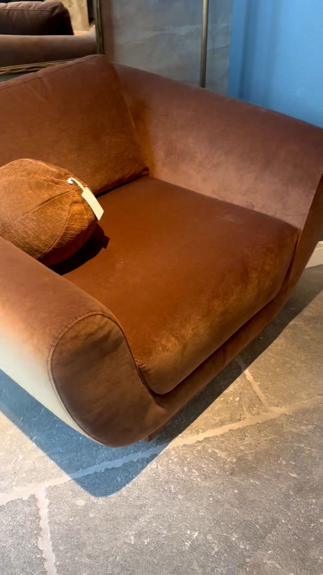 The ultimate comfy luxury corner—a velvet swivel  chair inspired by an Italian gondola, paired with lush greenery and designed for slow moments and everyday ease.
Now 30% off purchases of $2,000 or more at Arhaus.

#ComfyLuxury  #ItalianInspired #GondolaDesign #VelvetSwivel #CozyCorner #GreeneryAtHome #InteriorInspo #ArhausStyle #ElevatedLiving

#LTKSaleAlert #LTKHome #LTKHoliday