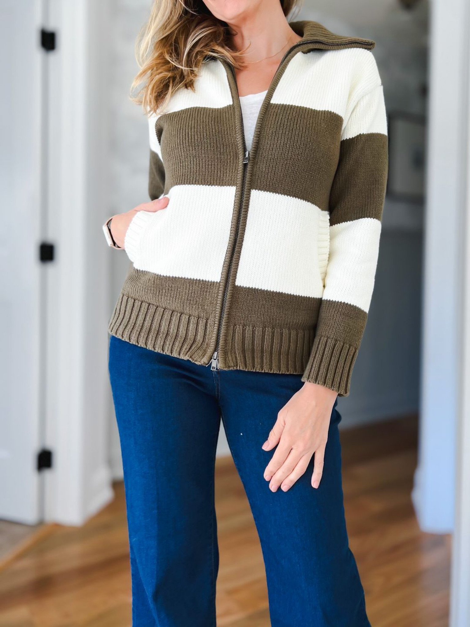 Catching up on try ons after a crazy week!!! How cute is this zip up!

Everyday tote
Women’s leggings
Women’s activewear
Lululemon leggings
Wedding Guest
Fall dresses
Vacation Outfits
Rug
Home Decor
Sneakers
Jeans
Bedroom
Maternity Outfit
Women’s blouses
Women’s workwear
Fall style
Fall fashion
Women’s handbags
Women’s pants
Affordable blazers
Women’s boots
Women’s booties
Fall fashion

#LTKSeasonal #LTKstyletip #LTKsalealert