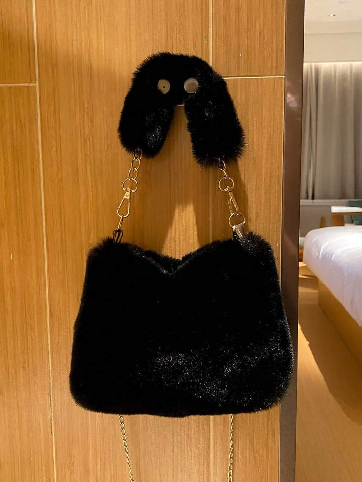 1pc Black Plush Single Shoulder Bag Suitable For Women's Daily Use | SHEIN