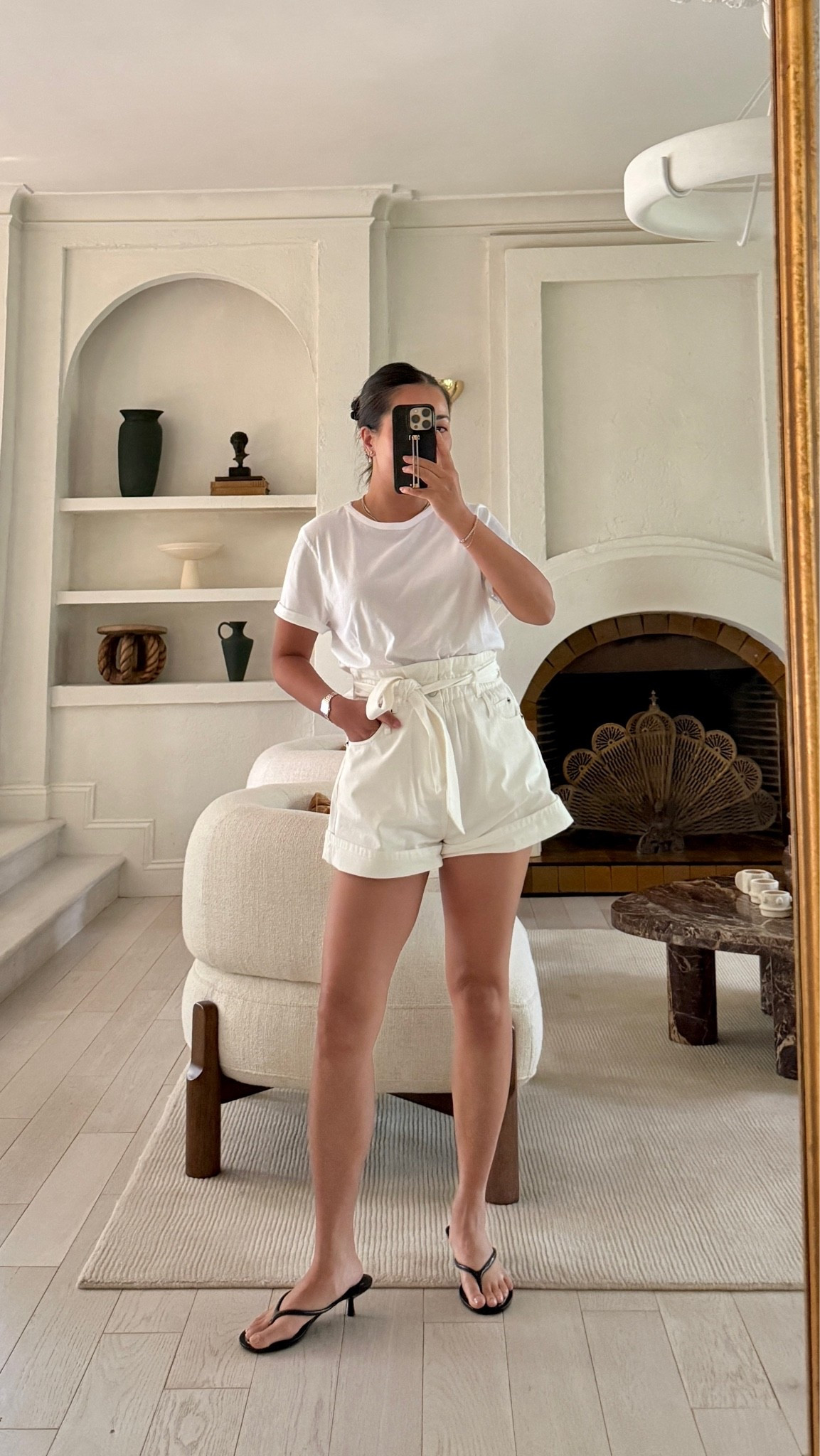 Summer uniform ☀️

These sandals are surprisingly so comfortable!