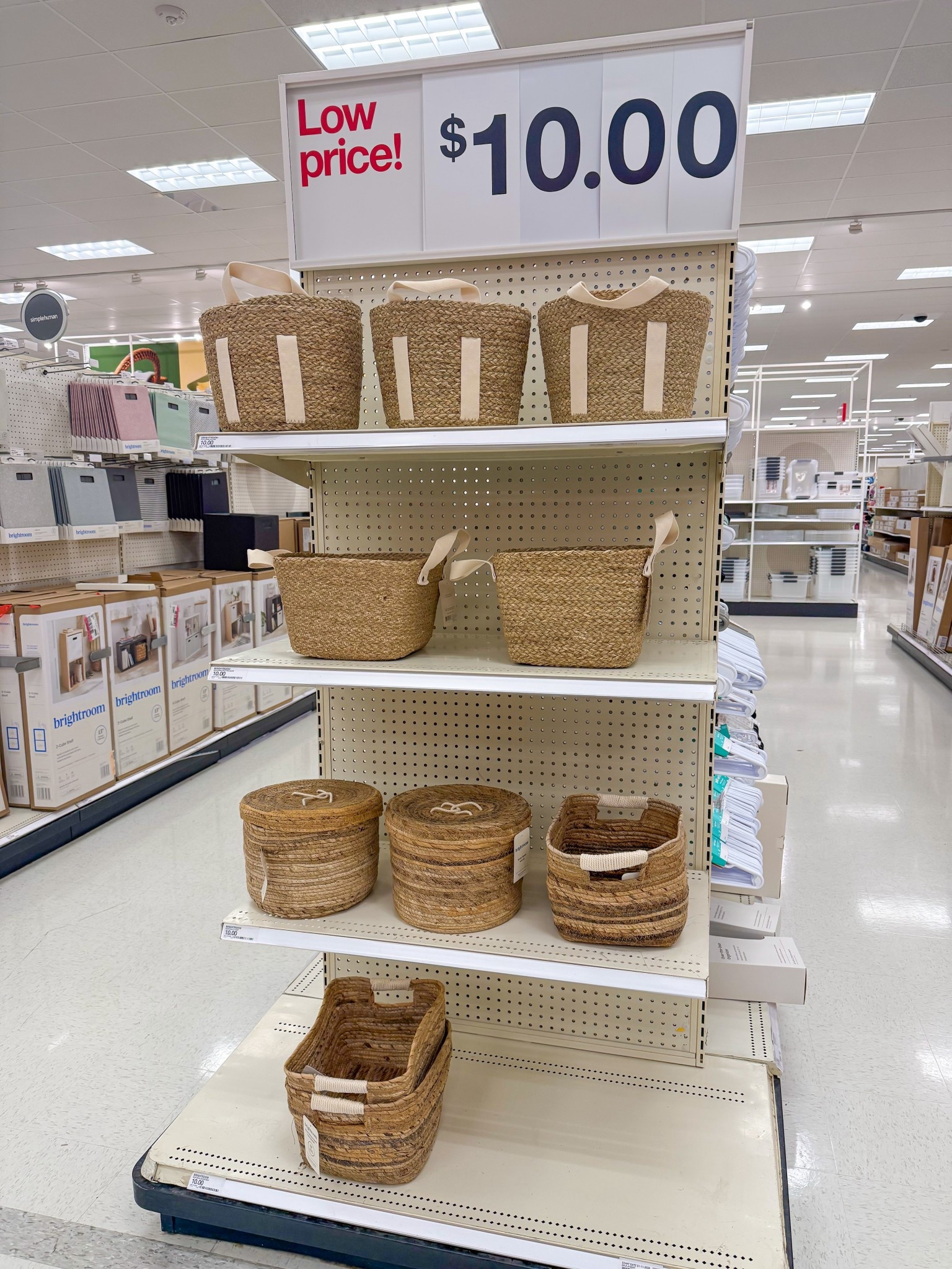 Spotted these $10 woven baskets in Target today! 





Home organization 
Home storage 
Home decor 
Storage ideas 
Target finds 

#LTKHome