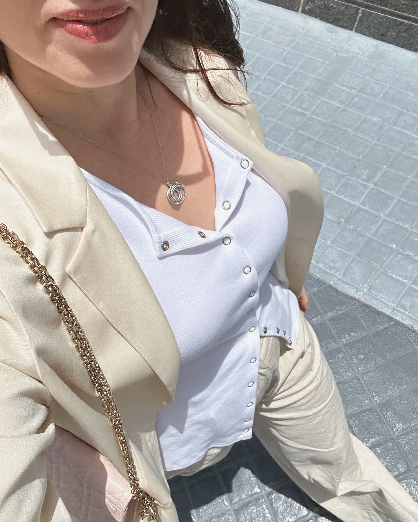 Shades of white🍦 
Blazer is custom made by Dressarte Paris, similar are linked 🫶 

#ootd #outfitidea #fyp #blazeroutfit #workwear #sezanelovers #sezane #dressarte

#LTKWorkwear #LTKStyleTip