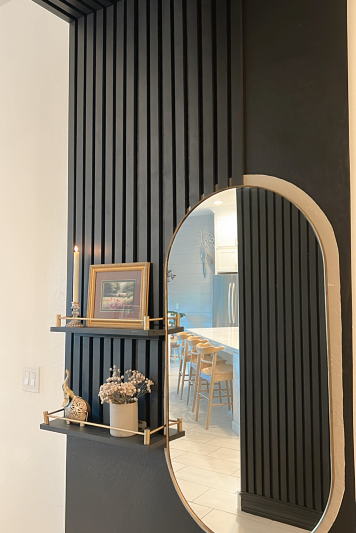 How to hang a heavy mirror?

#LTKFind #LTKhome #LTKstyletip