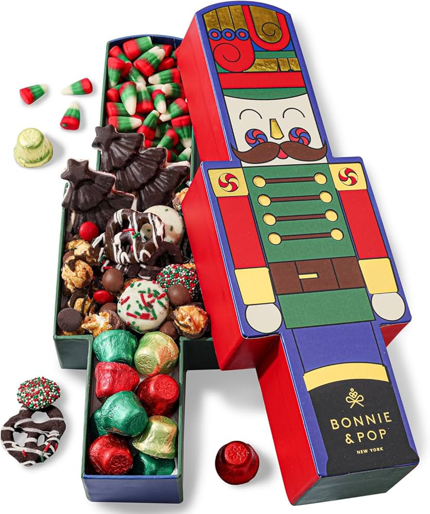 Christmas Gift Basket - Holiday Gifts Prime Delivery - Nutcracker Soldier Candy Gift Box, Assortm... | Amazon (US)