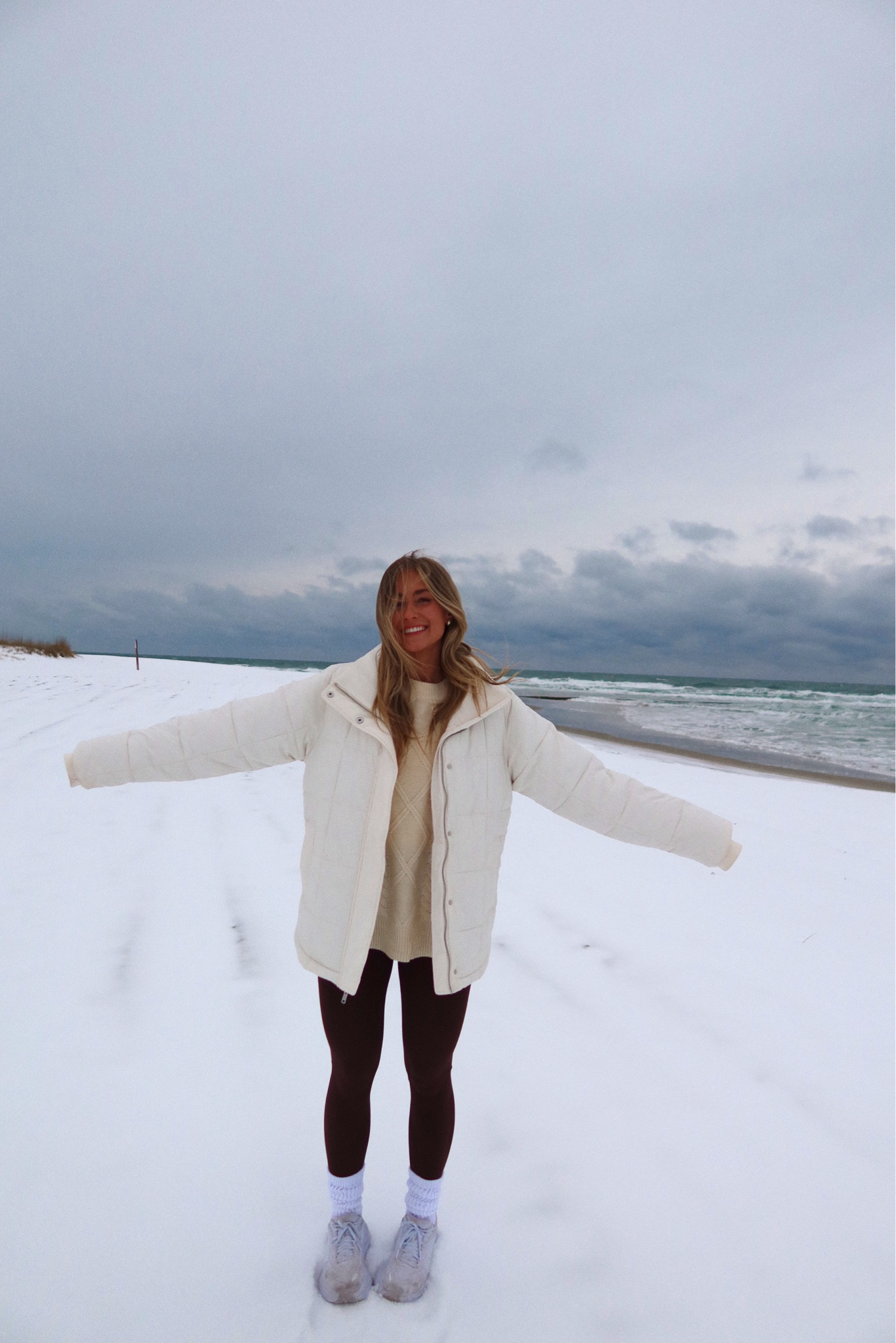 Free People pippa puffer jacket
ANRABESS Amazon sweater
Lululemon Align leggings
Hokas

#LTKSeasonal #LTKStyleTip