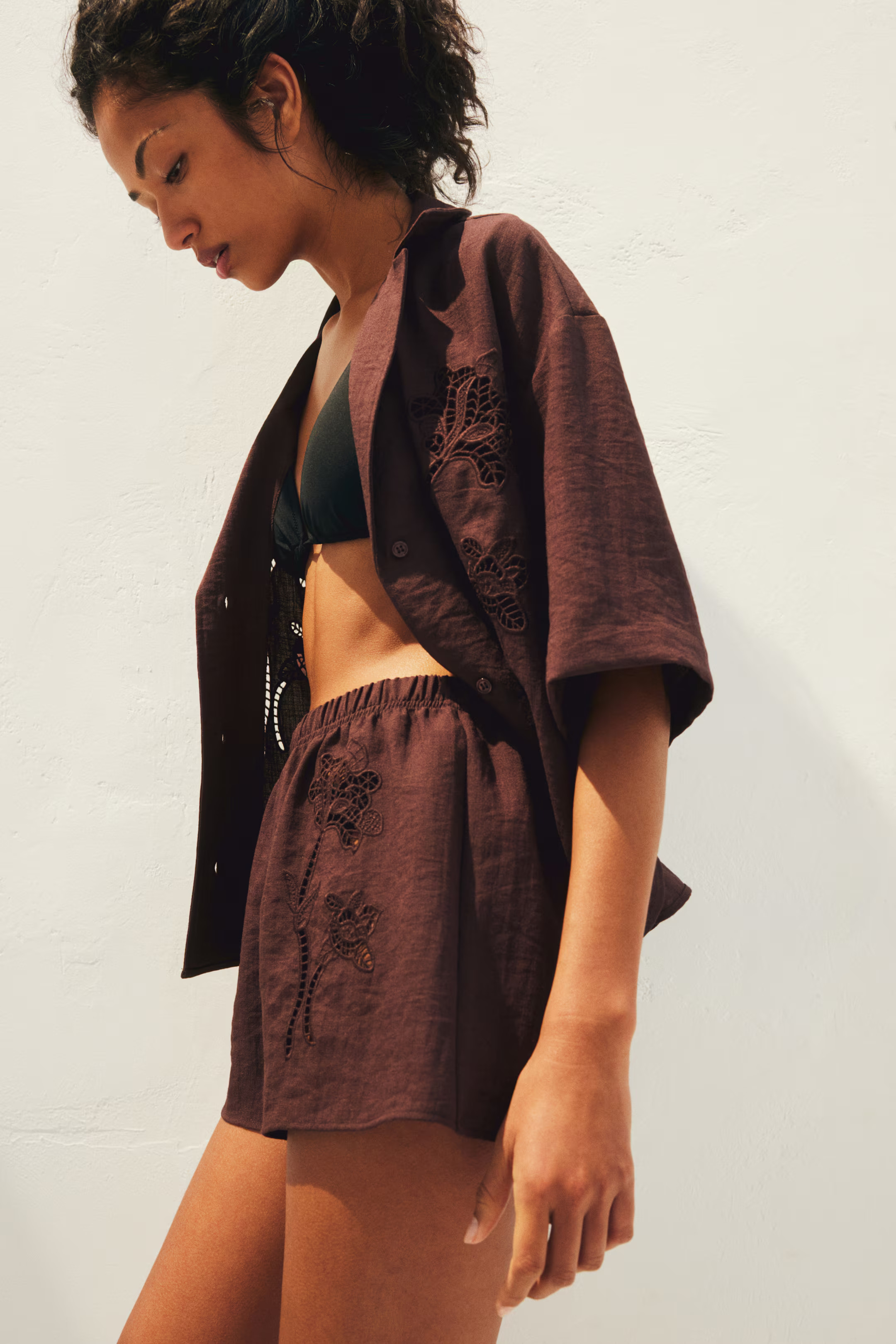 Broderie anglaise shorts | H&M (UK, MY, IN, SG, PH, TW, HK)