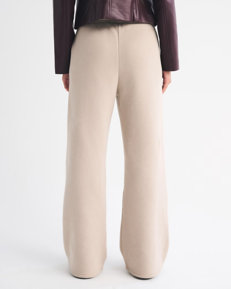 Women's High Rise Sunday Wide Leg Sweatpant | Women's Bottoms | Abercrombie.com | Abercrombie & Fitch (US)
