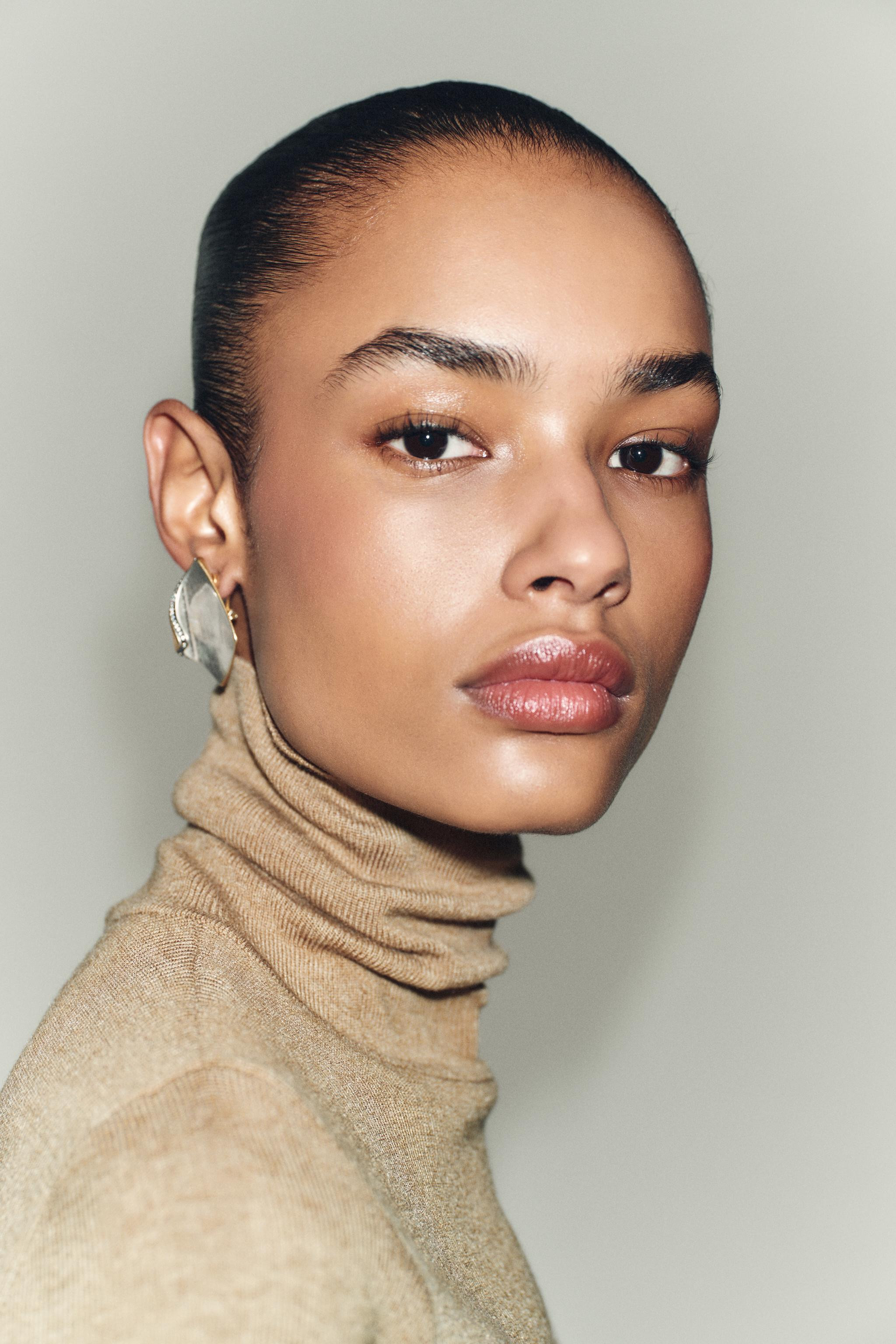 CONTRAST RHINESTONE EARRINGS | Zara UK