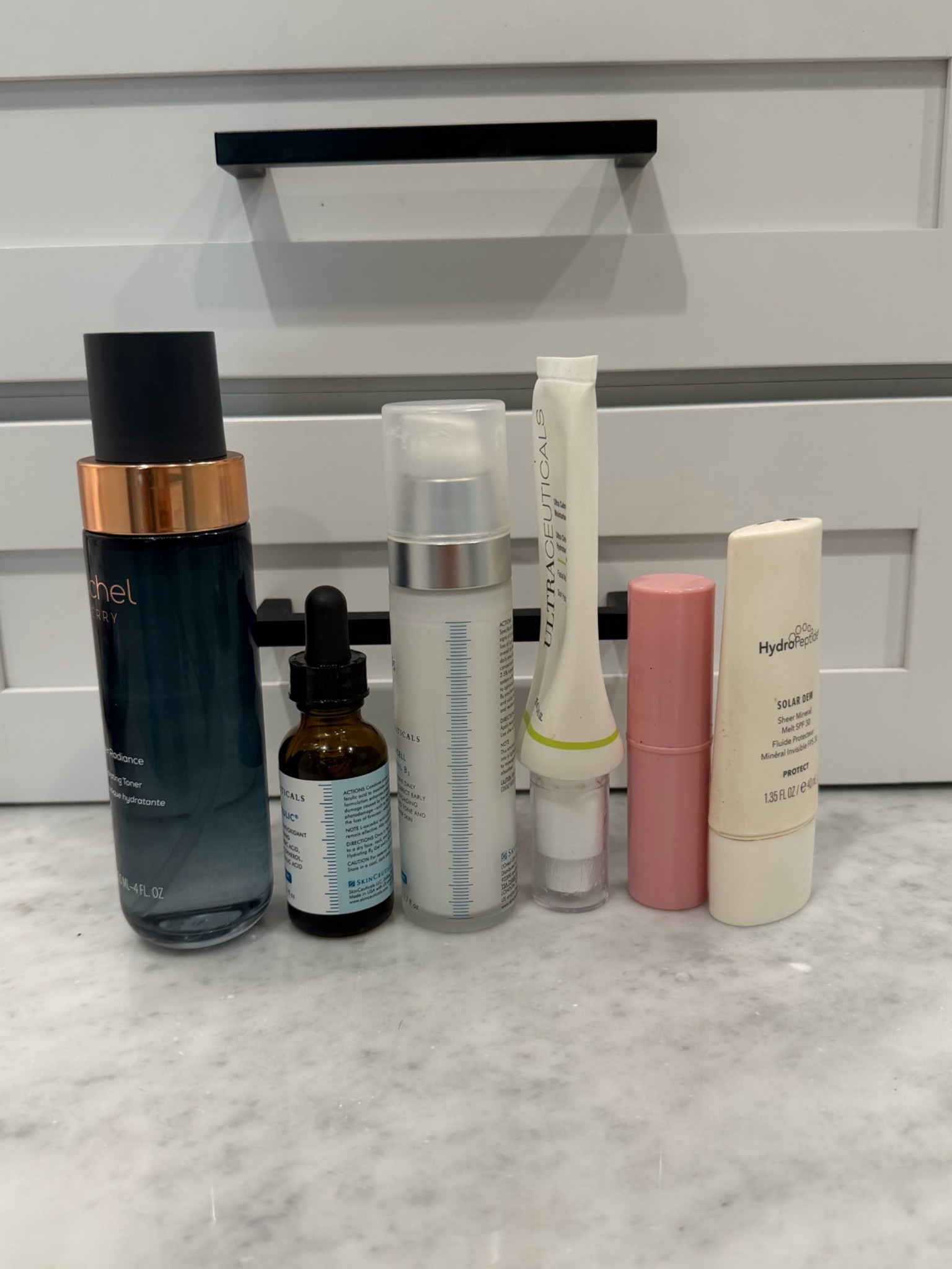 Morning skincare routine 

Beauty must haves