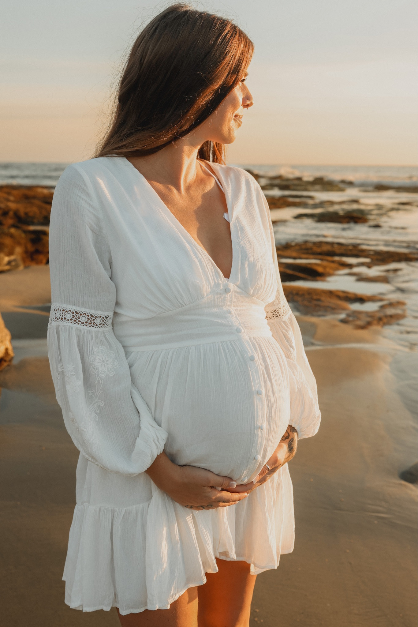 maternity photoshoot short dress Short maternity dress photo shoot