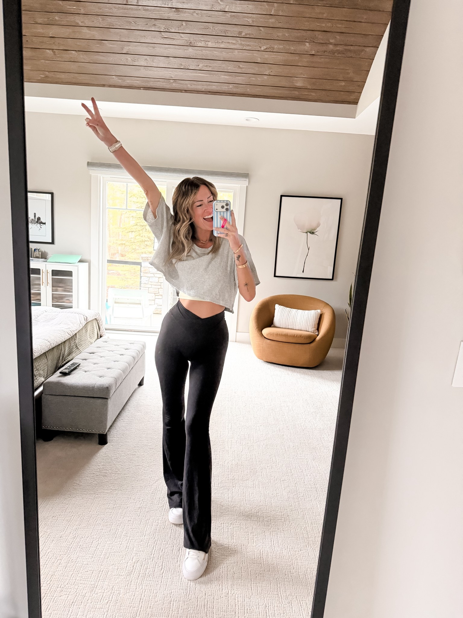 Sports moms outfit ideas and what to wear as a soccer mom this year