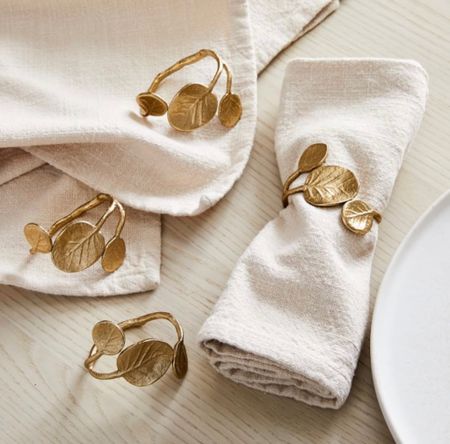 How cute are these napkin rings? These would be perfect for a festive Thanksgiving table setting. And they’re on clearance right now! 

#LTKSeasonal #LTKhome #LTKHoliday