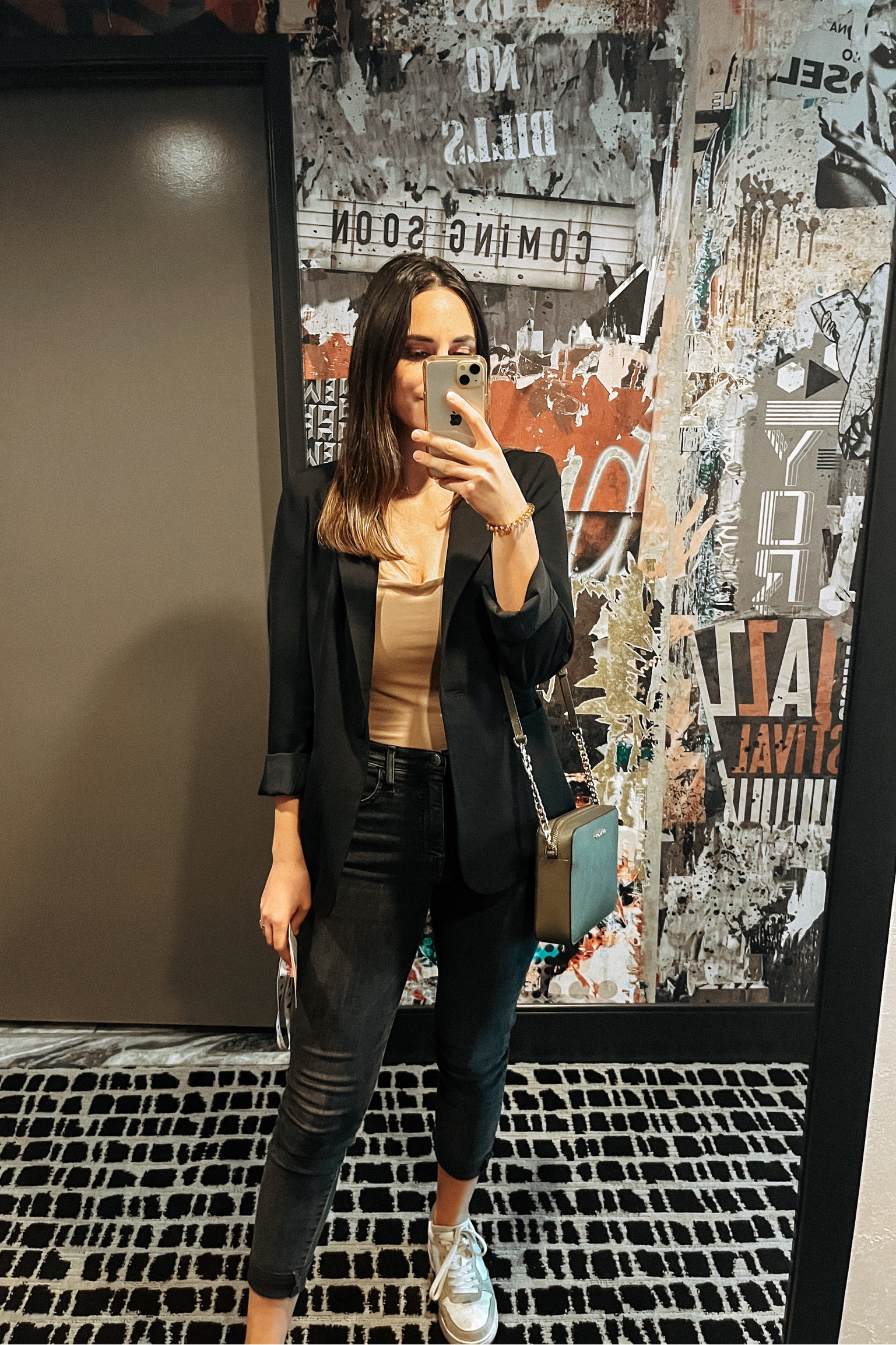 VEGAS MARKET Outfit day 1! This casual work outfits was both stylish and comfortable! Perfect #workwear for walking around and looking professional! 

#LTKworkwear #LTKtravel #LTKitbag