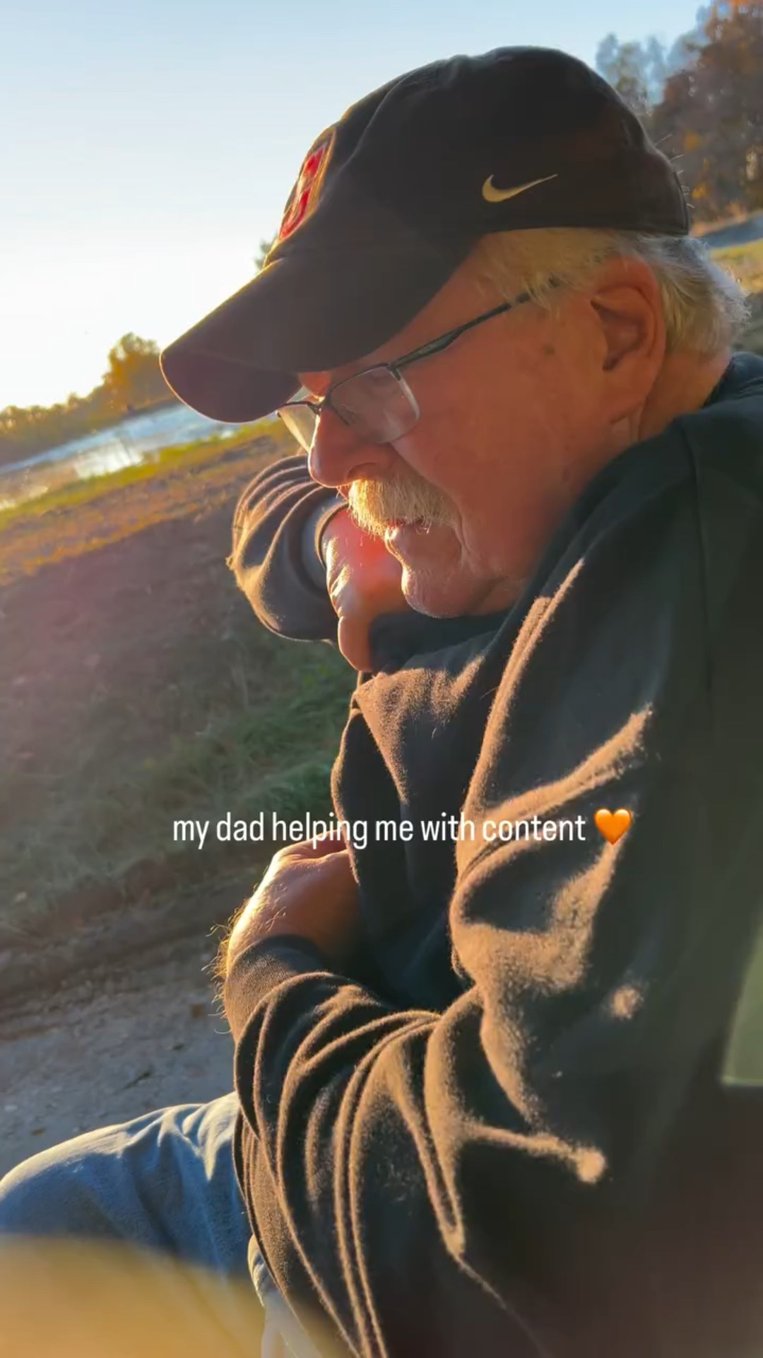 My biggest supporter 

#yourfavoriteinfluencerinthewild #howdoyouhothands

#LTKActive #LTKTall #LTKOver40