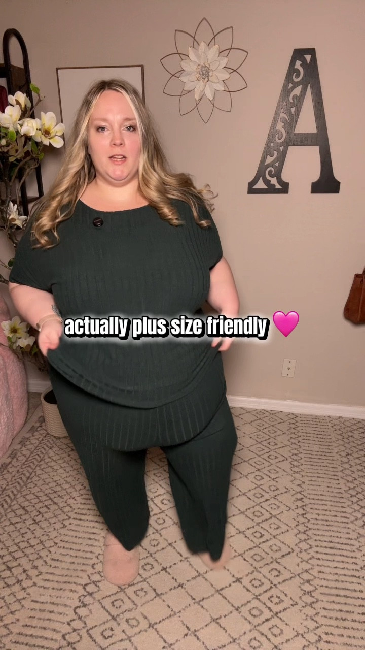 You know how many lounge sets I’ve tried that just don’t look right on plus size bodies. This one is super soft, really stretchy, and doesn’t have that annoying drawstring that gets lost in the wash.

I’m wearing my true size 22/24 and I’m already planning to grab another color.

plus size lounge set, bloomchic lounge outfit, ribbed lounge set women, comfy plus size two piece set, stretchy lounge set women, plus size comfy outfit


#LTKPlusSize #LTKMidsize