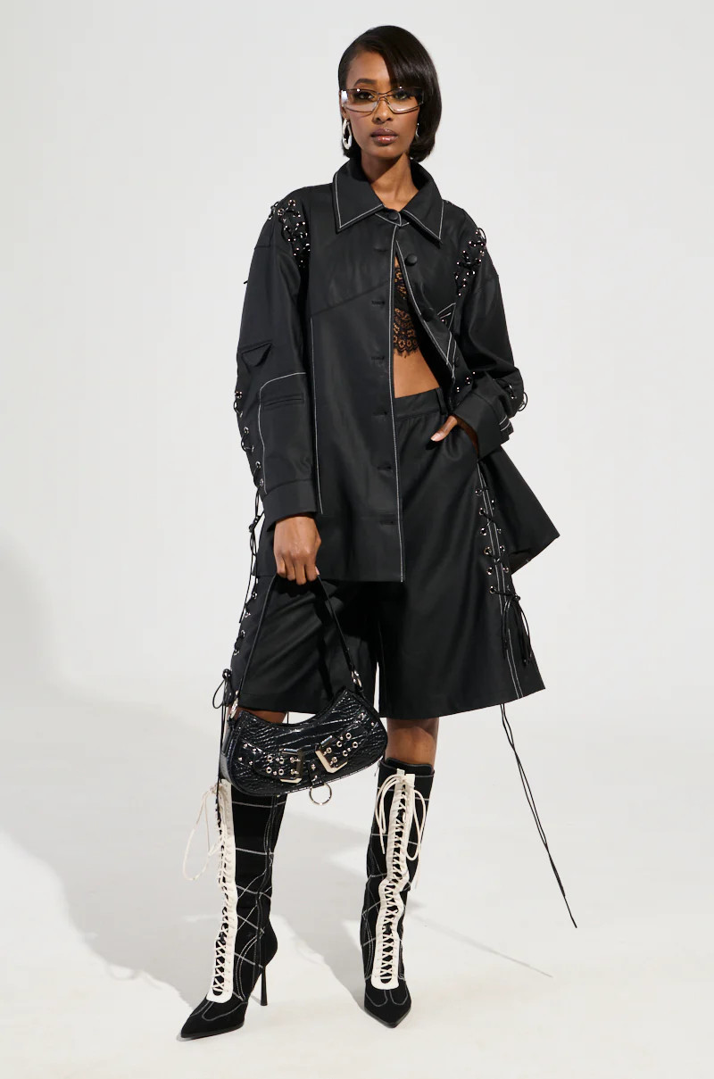 COLD HEART SHORT | AKIRA