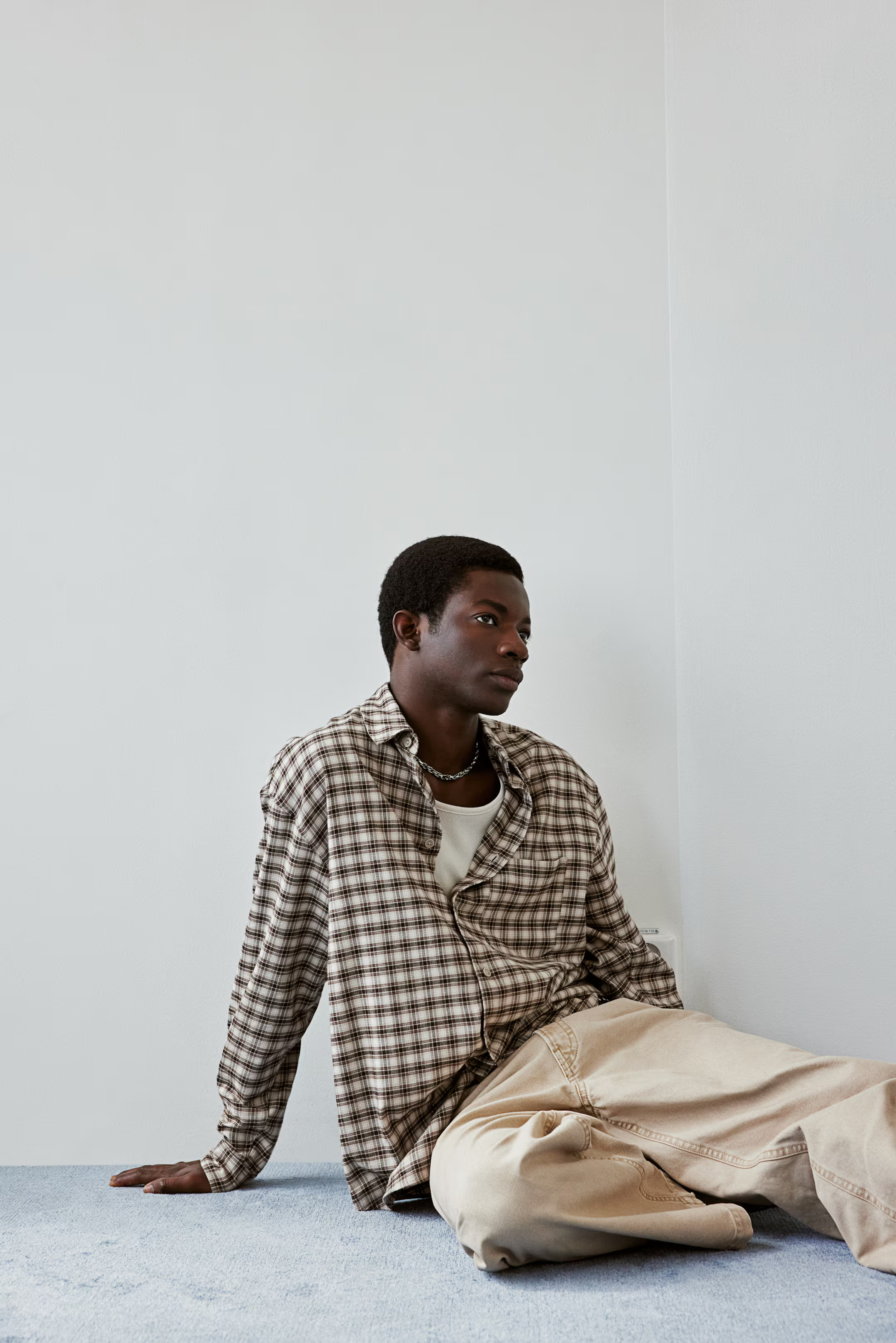 Loose Fit Flannel shirt - Beige/Checked - Men | H&M GB | H&M (UK, MY, IN, SG, PH, TW, HK)