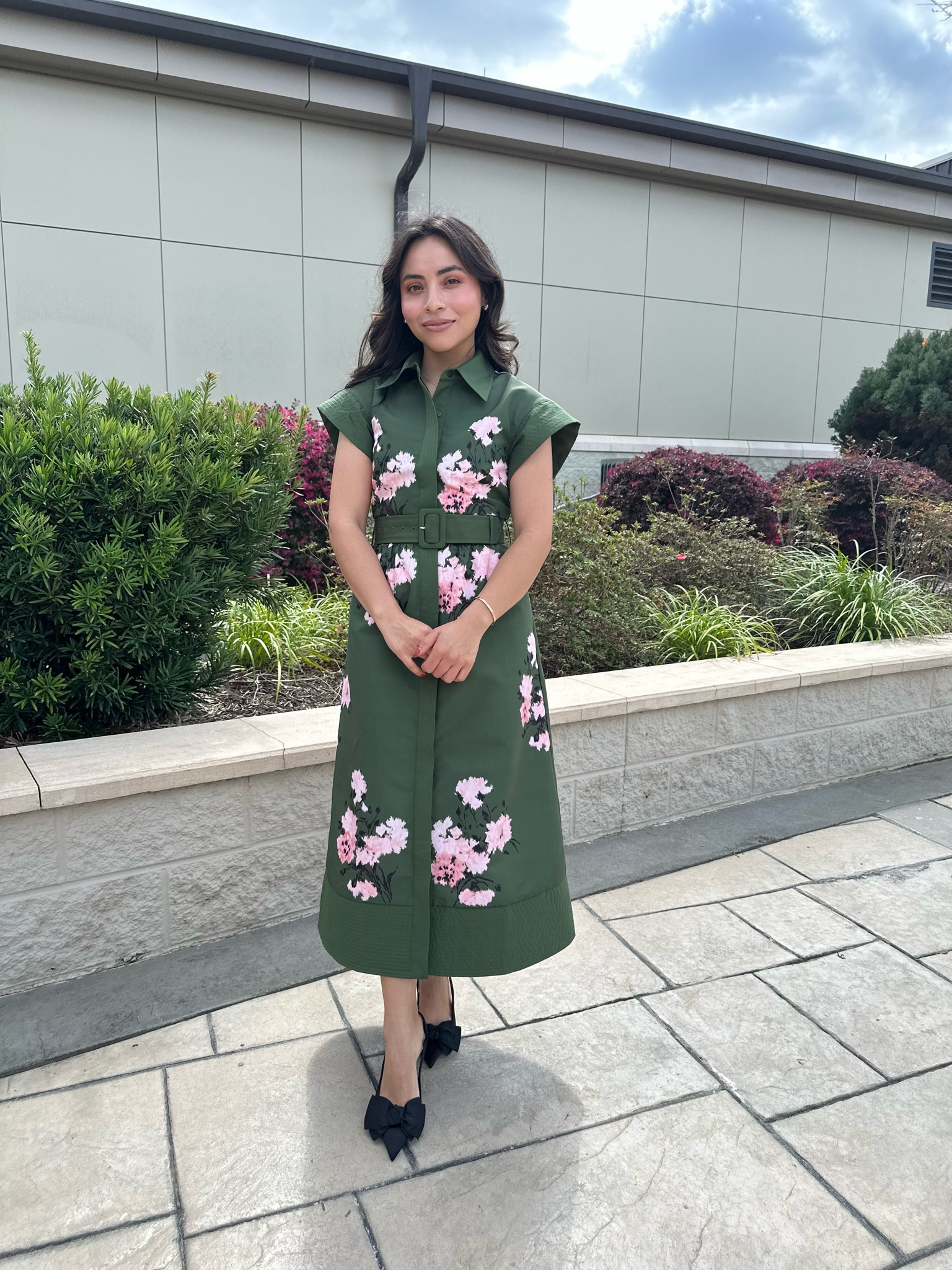 If you have a wedding coming up this dress is perfect. With the right accessories and shoes. It’s a show stopper. Very sturdy, quality 10/10. Truly amazing 🎀

I’m wearing XXS
Zara heels

- earrings are lightweight don’t pass on this 

Bag is a favorite of mine. Only fits the essentials 🎀

Ask me any questions below 👇 

#LTKwedding #LTKSeasonal #LTKitbag