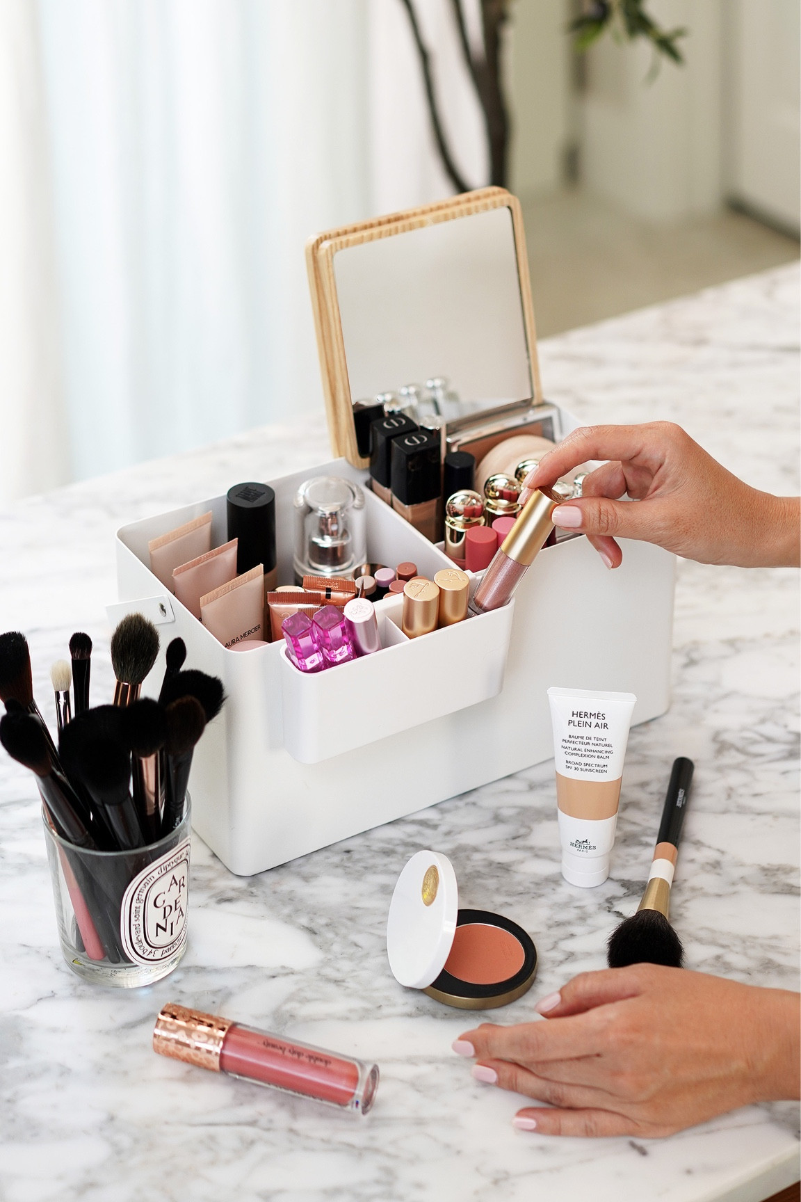 Beauty organizer made of steel and wood 💛 

#LTKFind #LTKhome