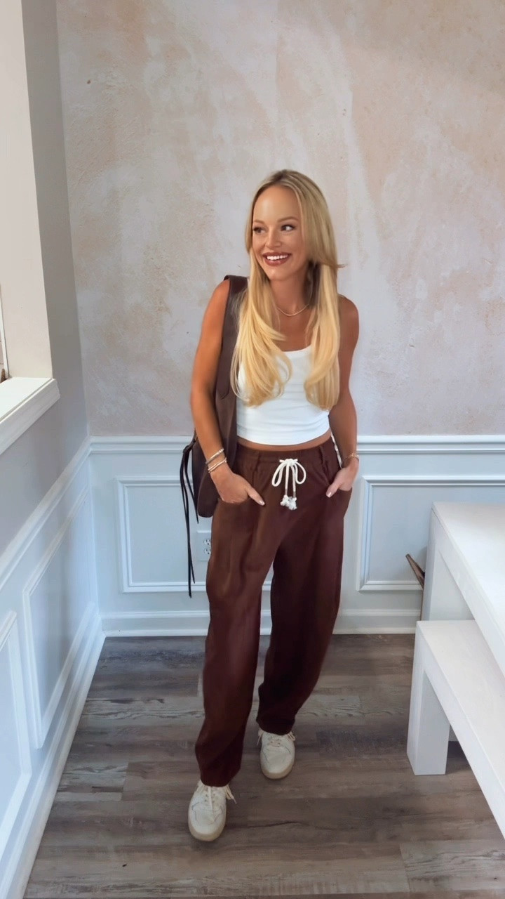 Brown Corduroy pants, brown pants, fall lounge pants, fall pants, Amazon fall outfit, free people dupe

#LTKSaleAlert #LTKootd #LTKSeasonal