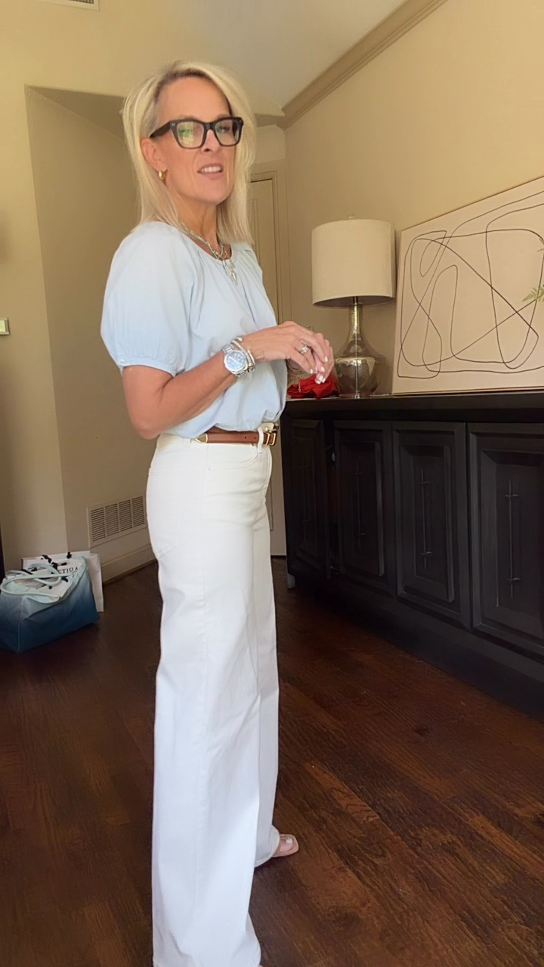 This top is so cute. Back in stock after being sold out for so long, comes in four colors. 

Denim SO GOOD feels like premium denim, the white are on clearance for $23! I have them another washes they are $28 and fantastic.
Wearing my true size of 6

@Target @Quince ￼￼

#LTKgrwm #LTKdayinmylife #LTKOver40