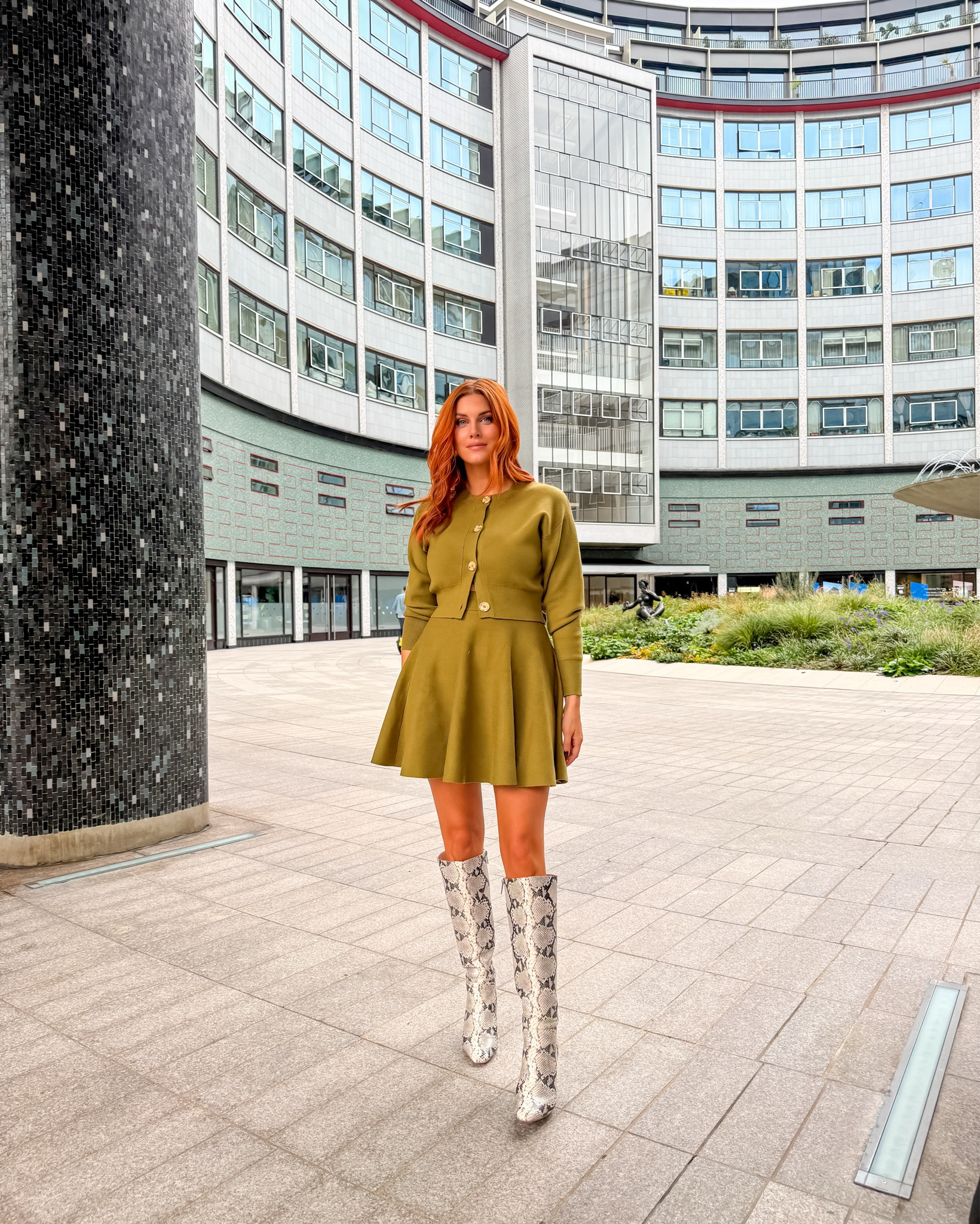 New hair debut! 👩🏻‍🦰 

Went with this extremely cute and fun khaki knitted cardigan and skirt two piece from Karen Millen, I feel like it compliments the new hair so well (if I do so so myself haha) and these stunning snake print boots from Carvela! 

#LTKFashionMonth #LTKuk #LTKautumn