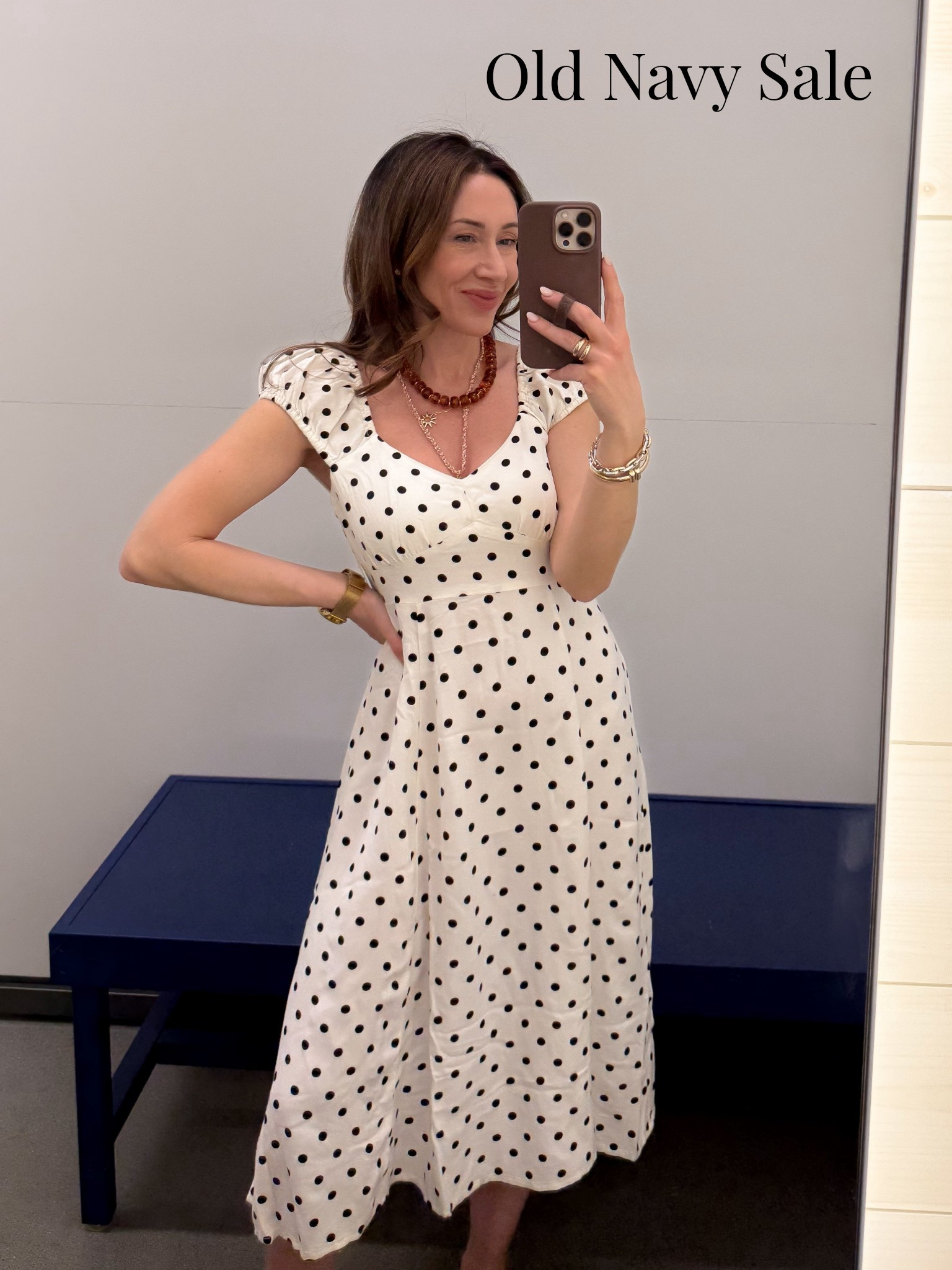 Old Navy is 50% off for cardholders! Old navy style wearing size small petite


#LTKSeasonal #LTKSaleAlert #LTKPetite