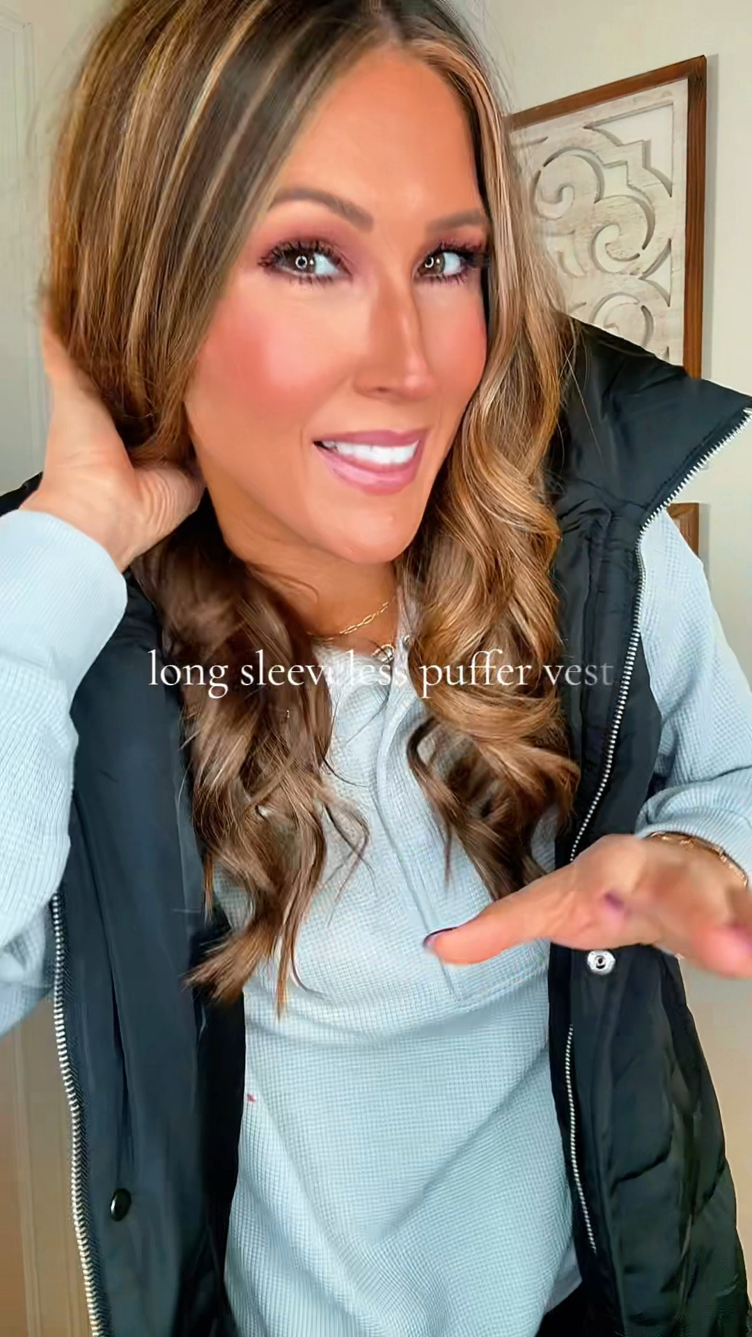 The Must-Have Layer for Cold Weather ❄️🖤

This sleeveless puffer vest is the ultimate winter layering hack 🤍
Lightweight but super warm, gives you all the cozy vibes without restricting your arms 🙌 Perfect for school drop-off fits, errands, and sporting events… especially when you still want to look cute 🖤

✨ Why it’s a must-have:
• Zip-front + hood for extra warmth
• Pockets for phone + keys (YES 🙌)
• Longline fit = flattering + keeps your core warm
• Layer over sweaters, hoodies, or basics for effortless style

If you love staying warm and stylish… this one is for you ❄️✨

	•	long sleeveless puffer vest
	•	winter layering outfit women
	•	hooded quilted vest
@UMIPUBO #TikTokShopCreatorPicks #FashionDeals #HolidayHustle #TikTokShopHolidayHaul 

#LTKGiftGuide #LTKSeasonal #LTKActive