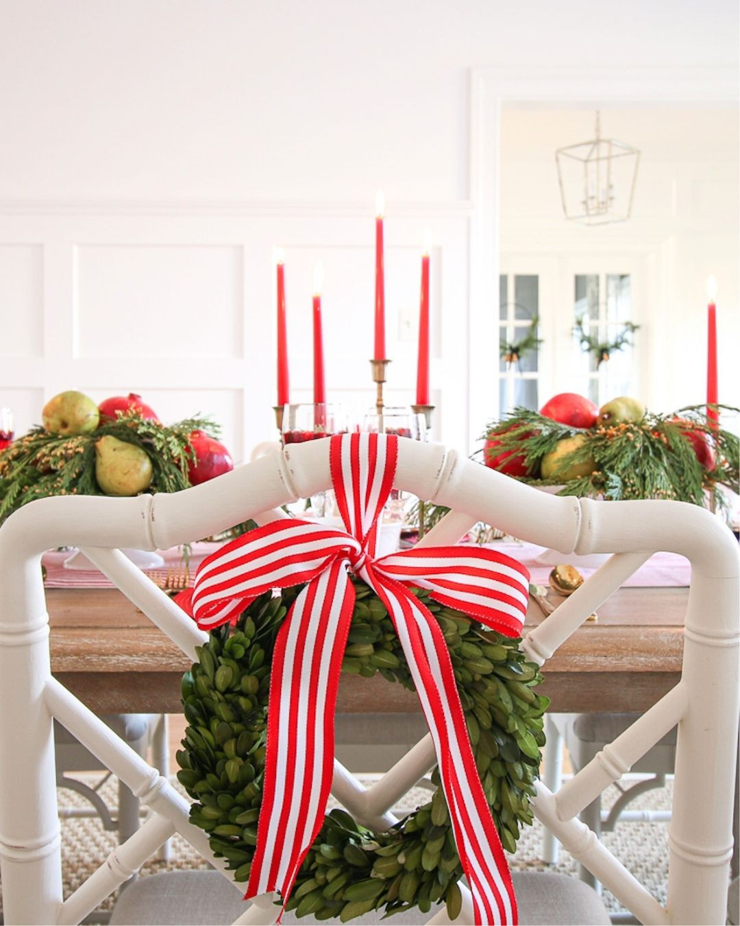 Red and white Christmas table  

 #LTKHoliday #LTKHome #LTKSaleAlert