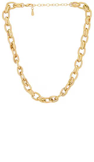 Link Up Necklace in Gold | Revolve Clothing (Global)