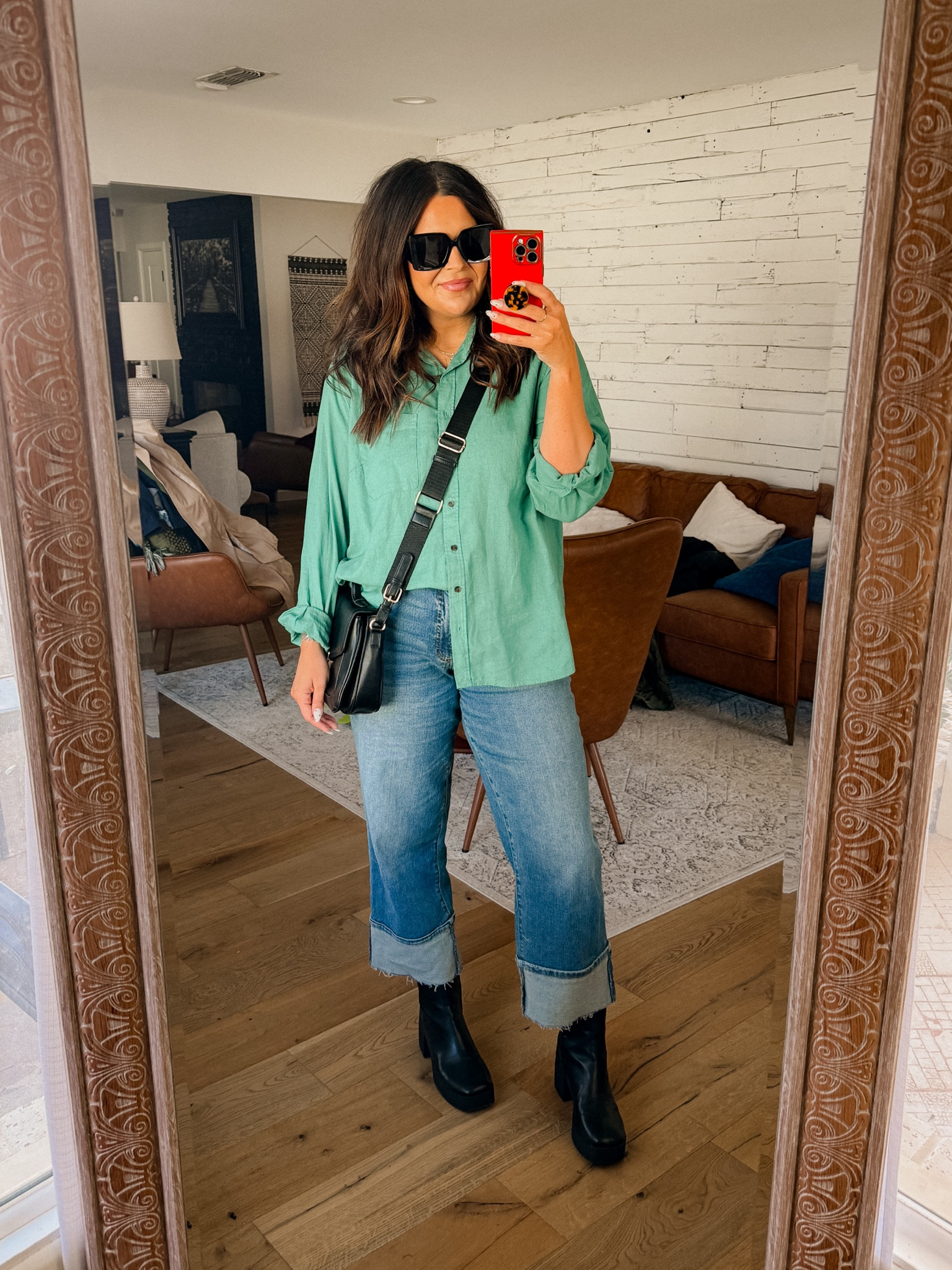 Linen blend button up: XXL
Jeans: 14
Boots: old but linked similar 


#LTKmidsize #LTKfindsunder50 #LTKstyletip