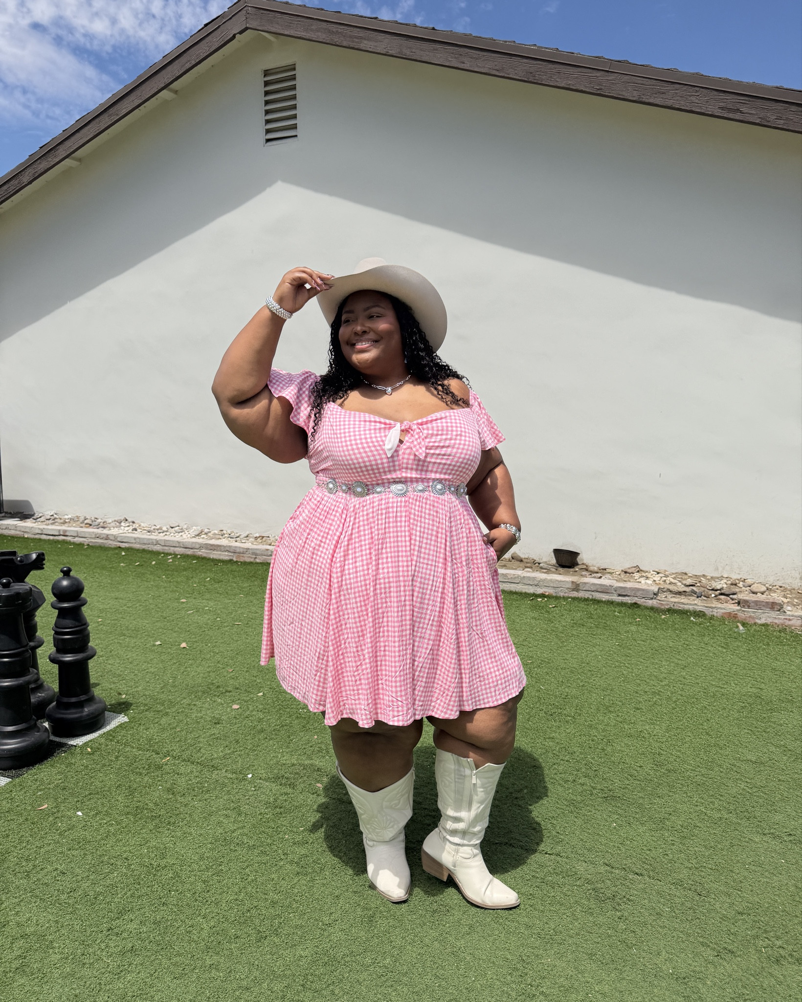Pink Gingham Western Styled Dress! 🌸

All from @Torrid !

#LTKMidsize #LTKFestival #LTKPlusSize