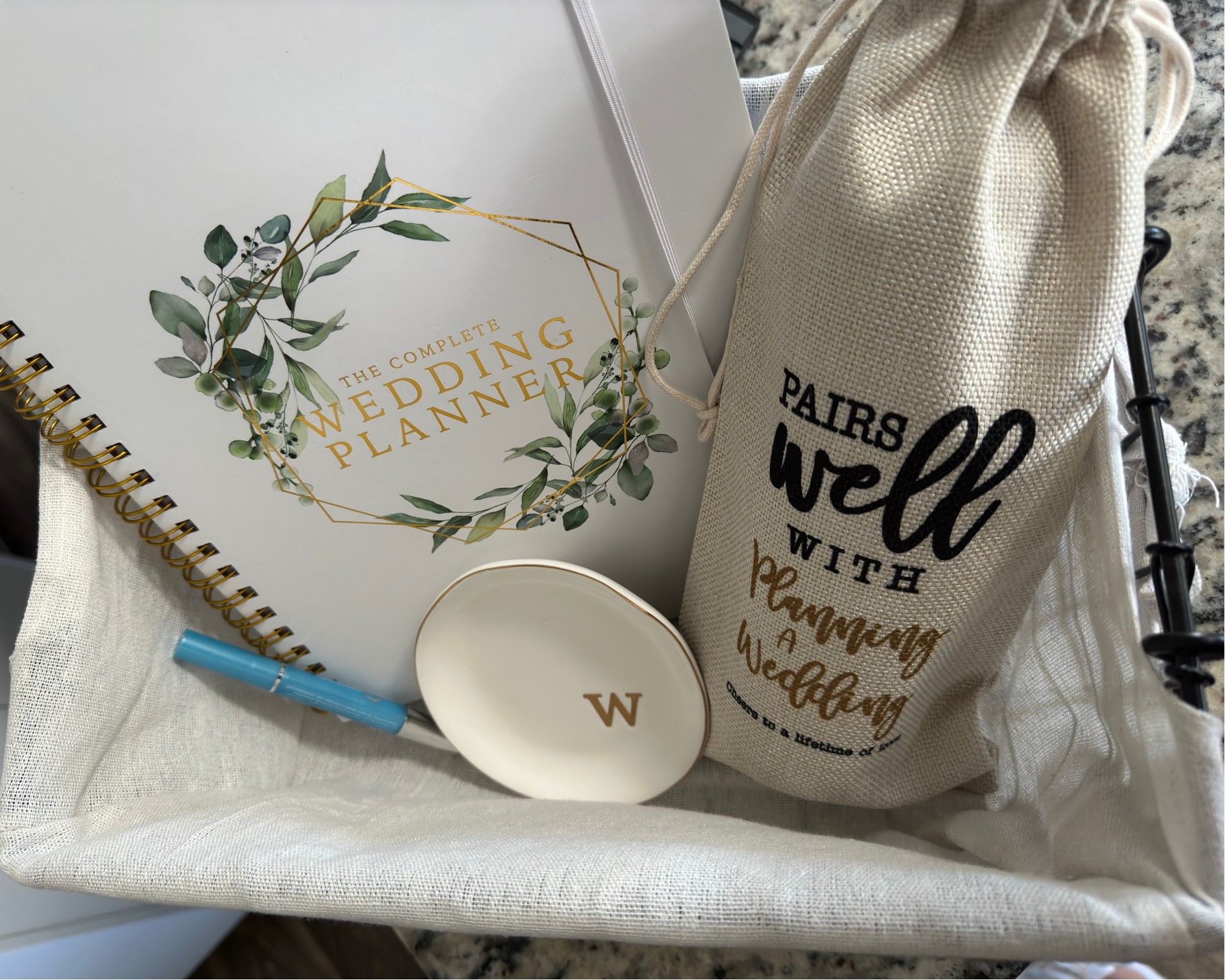 Know someone engaged? Grab a basket and head to Amazon to grab these newly engaged gifts!

Wedding, Amazon, Engaged 

#LTKwedding #LTKSeasonal #LTKunder50