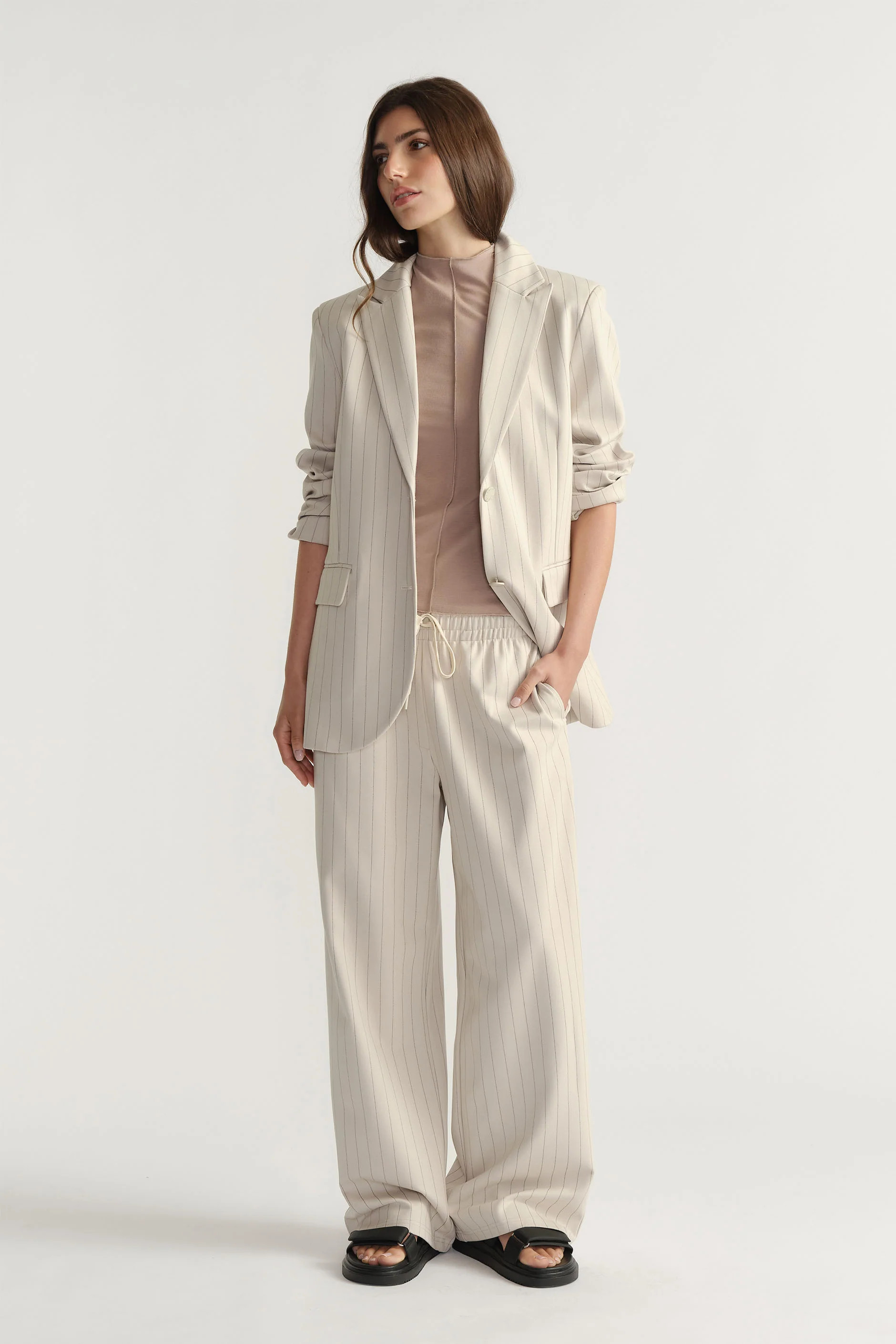 D-Luxe Pinstripe Pants - Oat | DECJUBA
